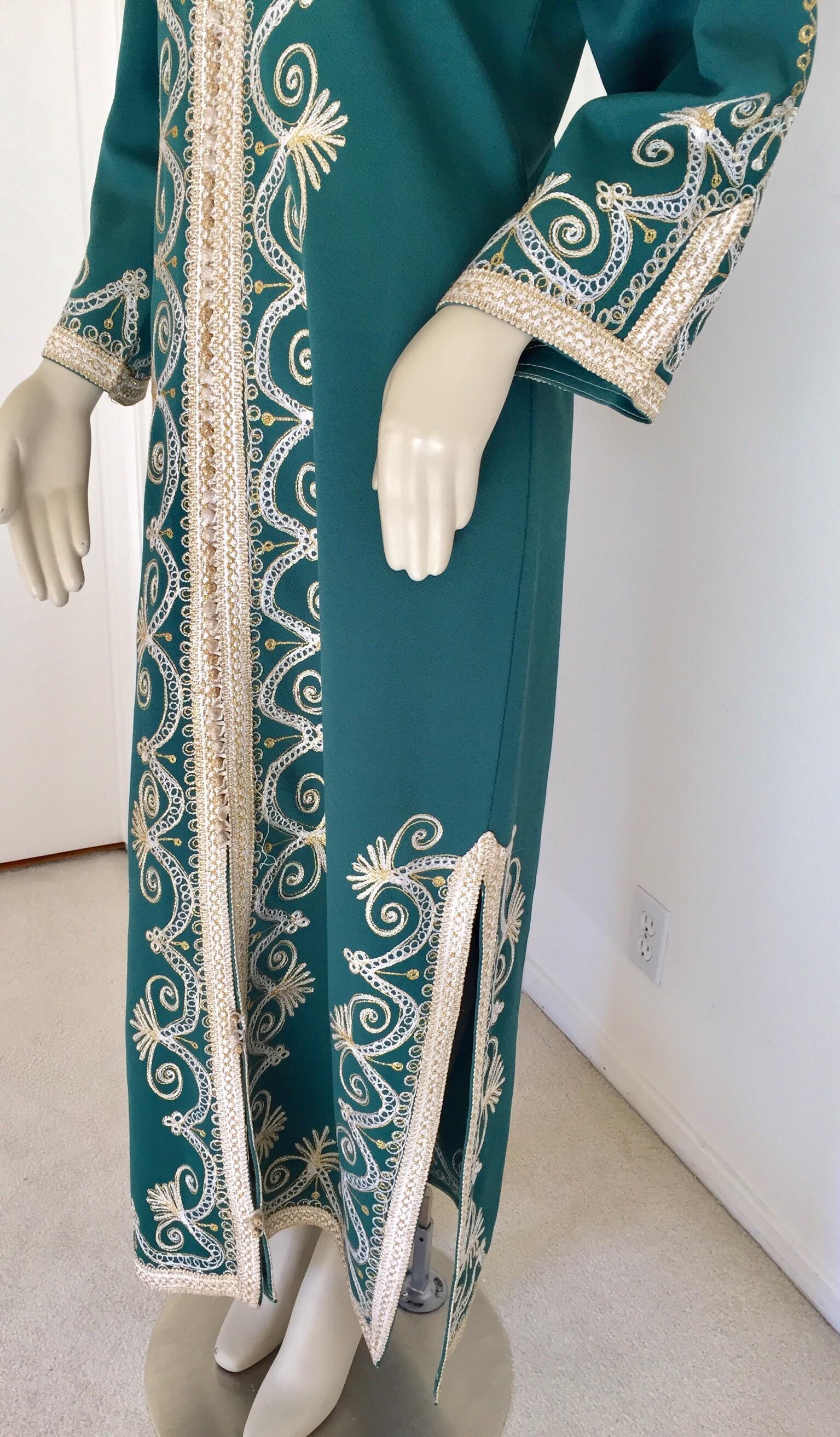 Robe longue vintage marocaine caftan vert émeraude, taille M en vente 10