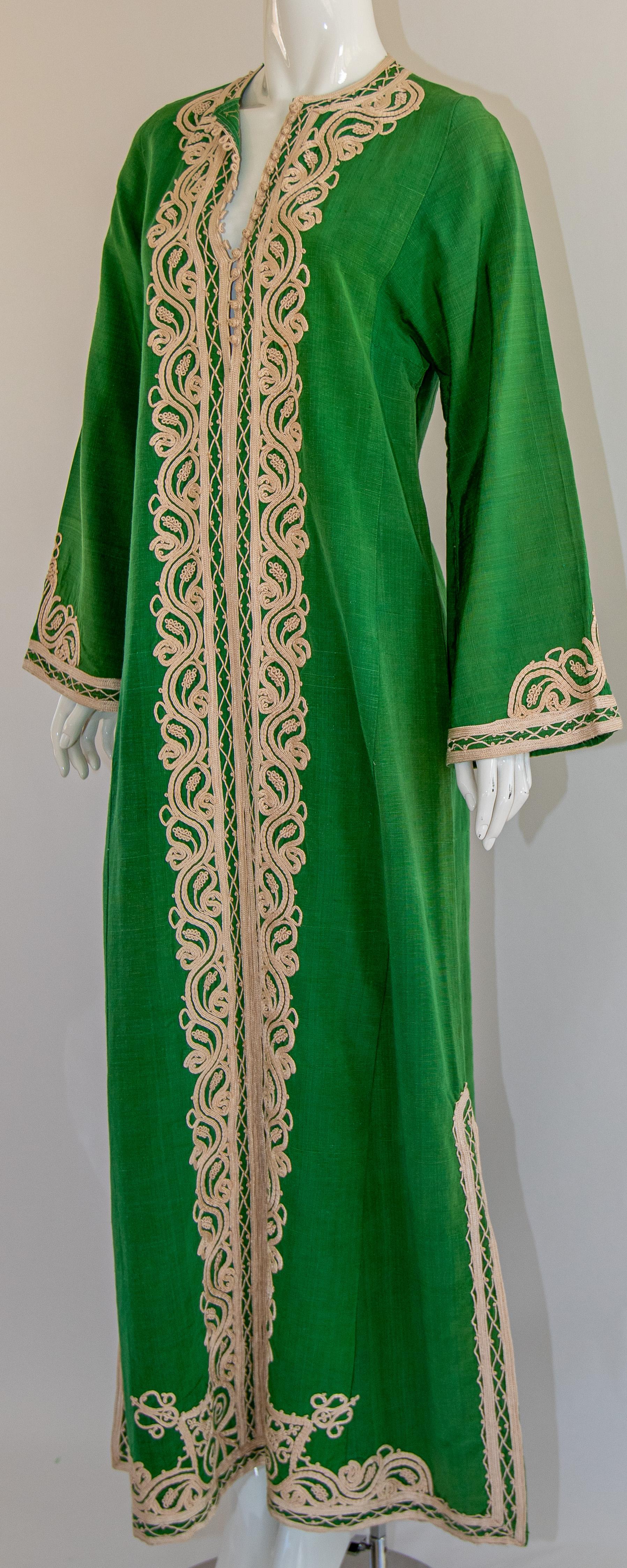 Robe longue vintage marocaine caftan vert émeraude, taille M en vente 2