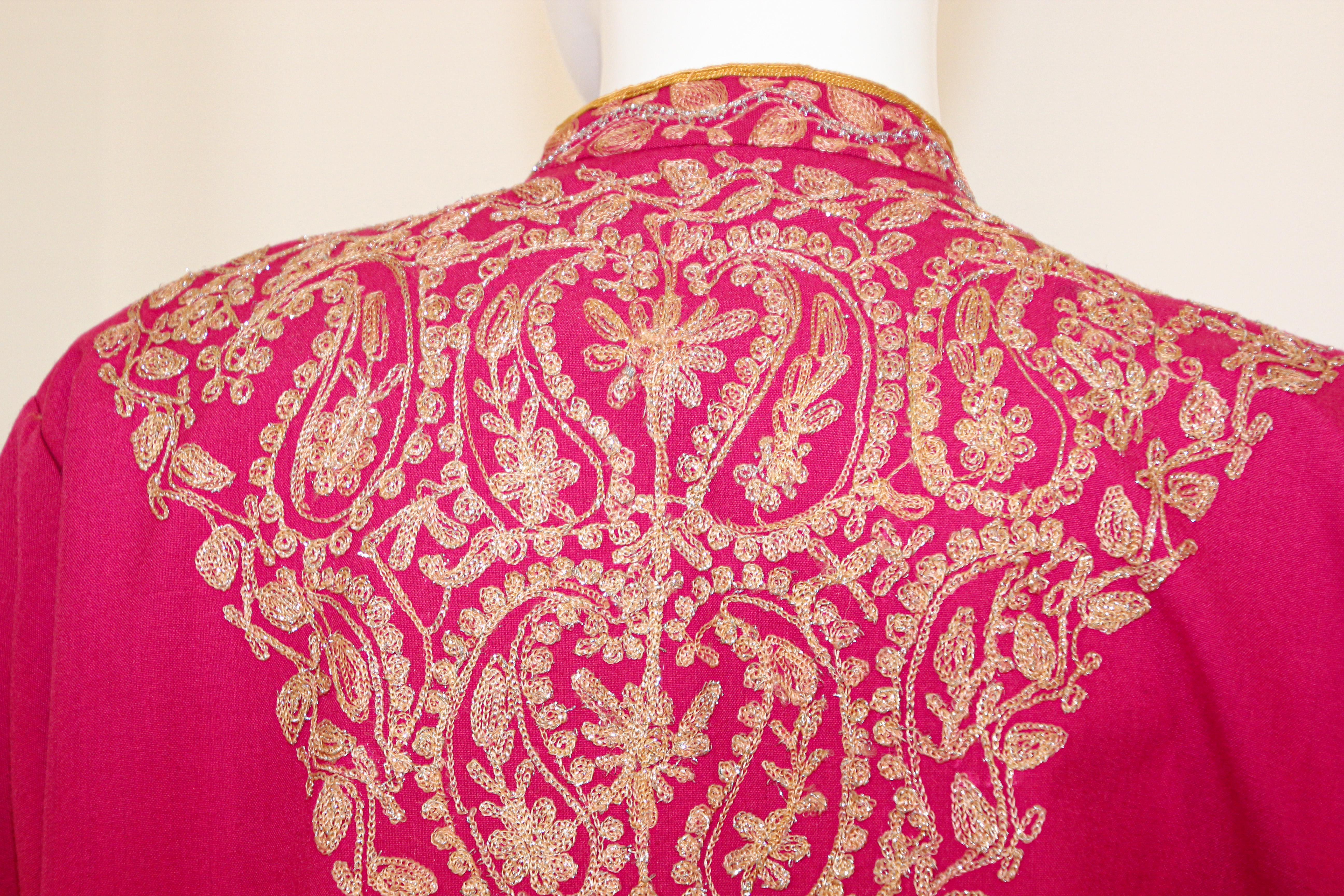 Vintage Moroccan Caftan Hot Pink with Gold, 1970's For Sale 12