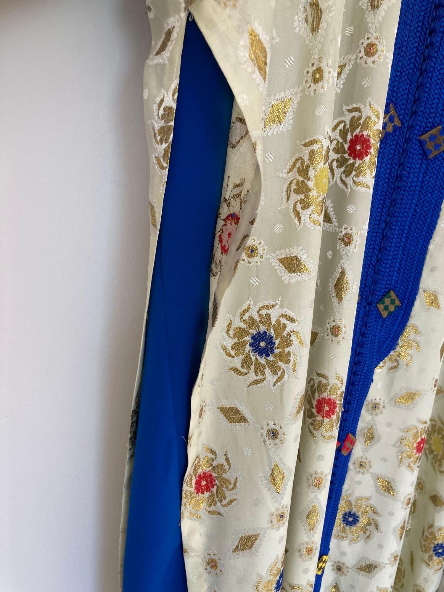 Hand-Crafted Vintage Moroccan Caftan in Royal Blue And Gold For Sale