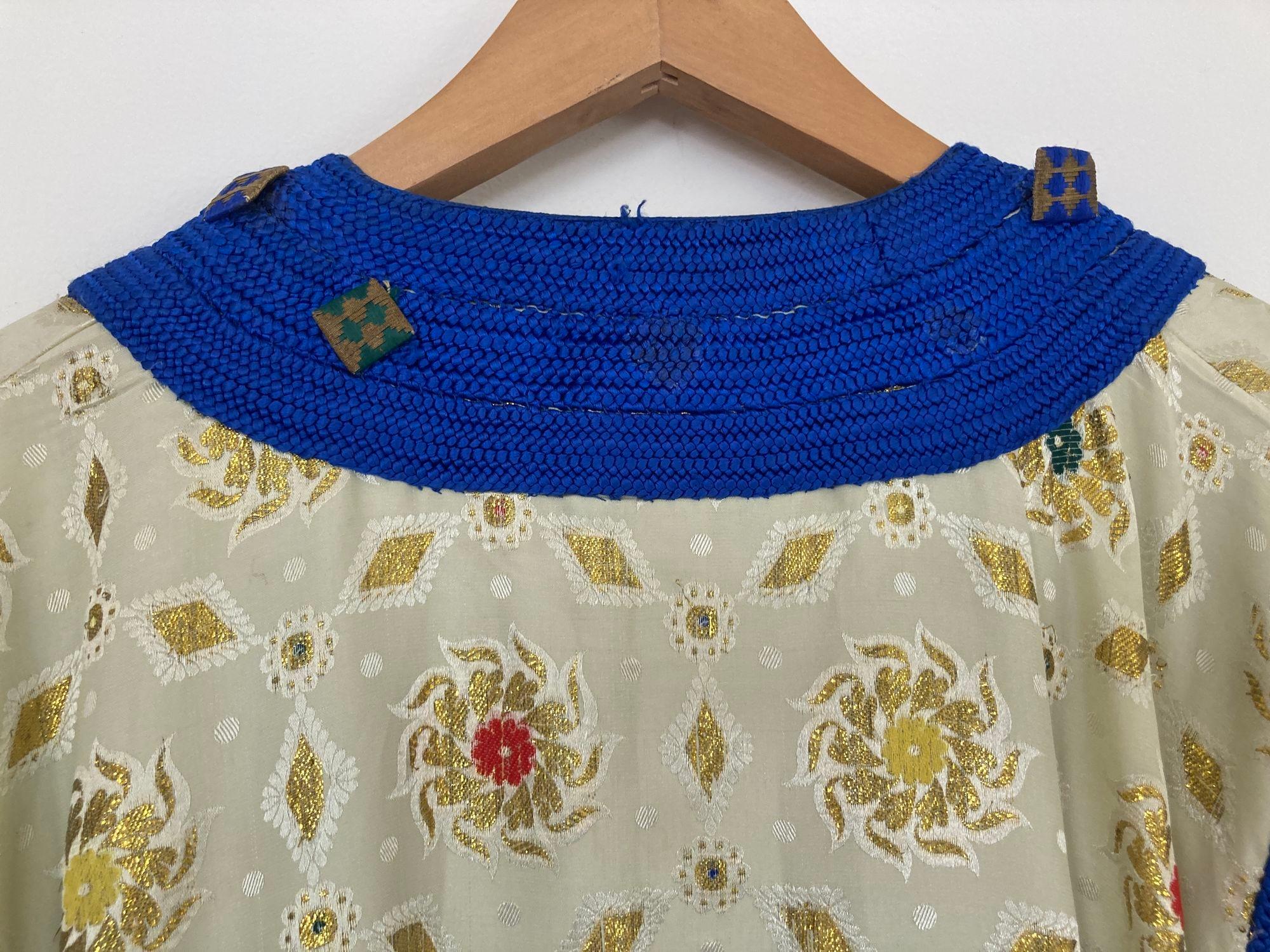Vintage Moroccan Caftan in Royal Blue And Gold For Sale 1