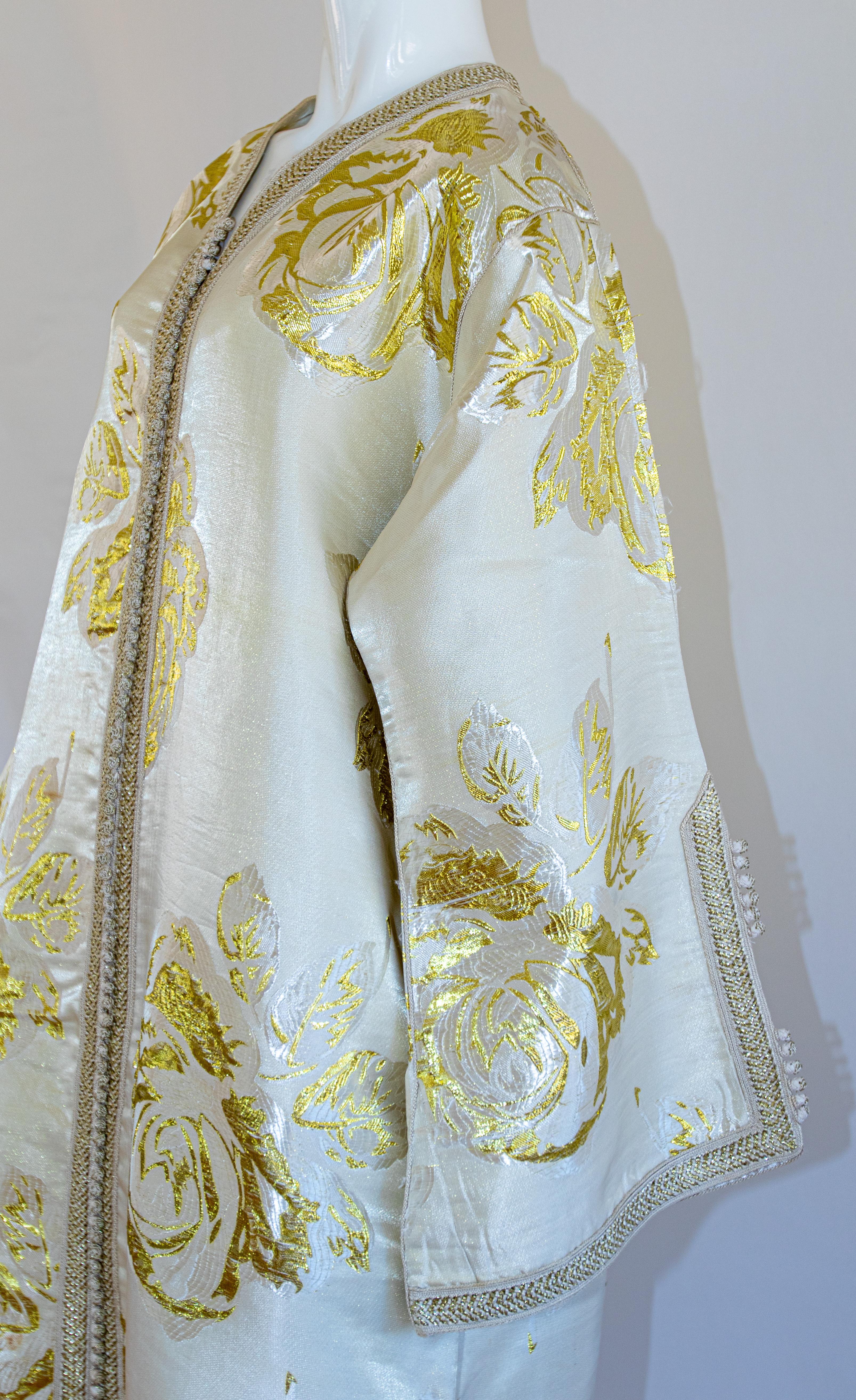 Gray Vintage Moroccan Caftan White and Gold Metallic Floral Brocade For Sale
