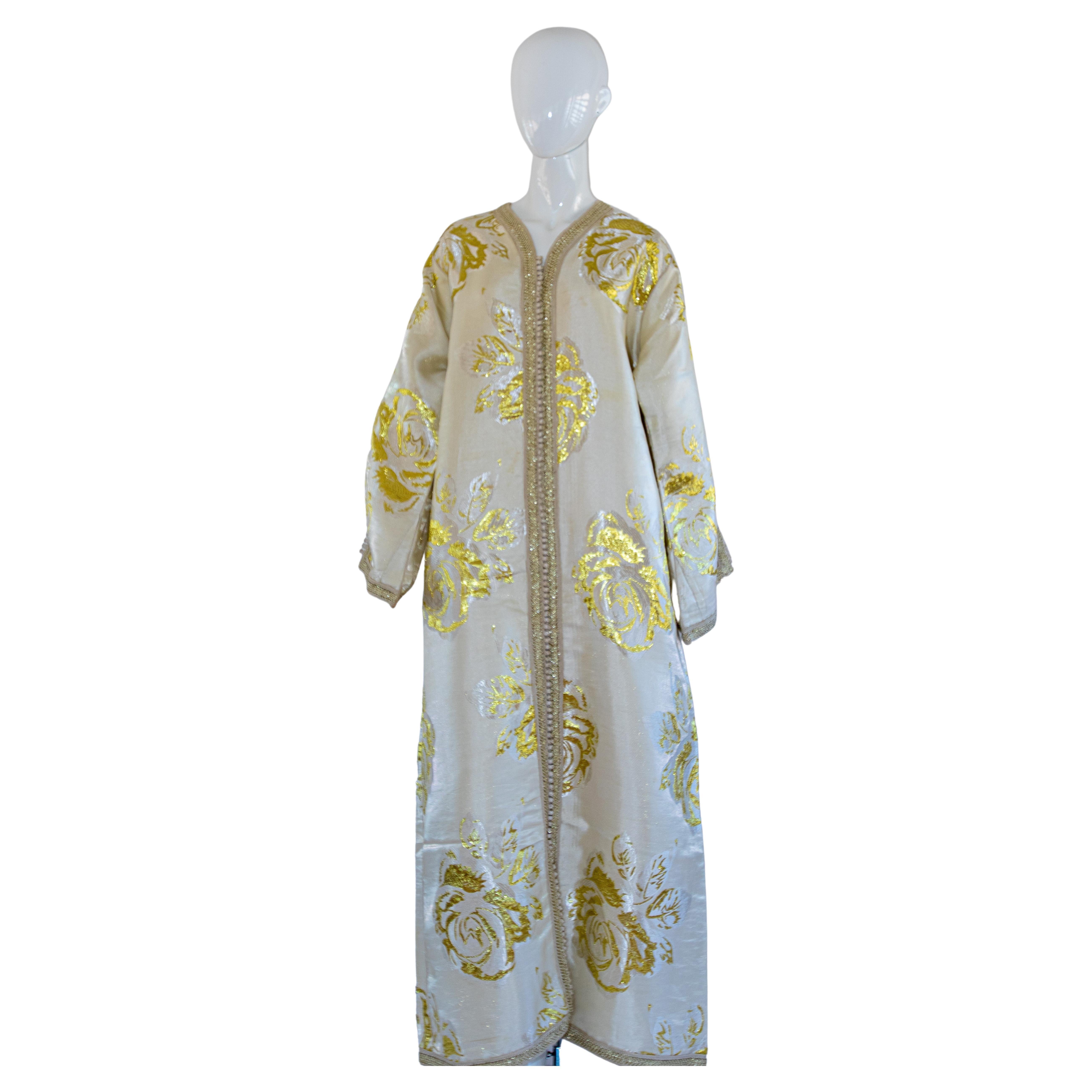 Vintage Moroccan Caftan White and Gold Metallic Floral Brocade For Sale