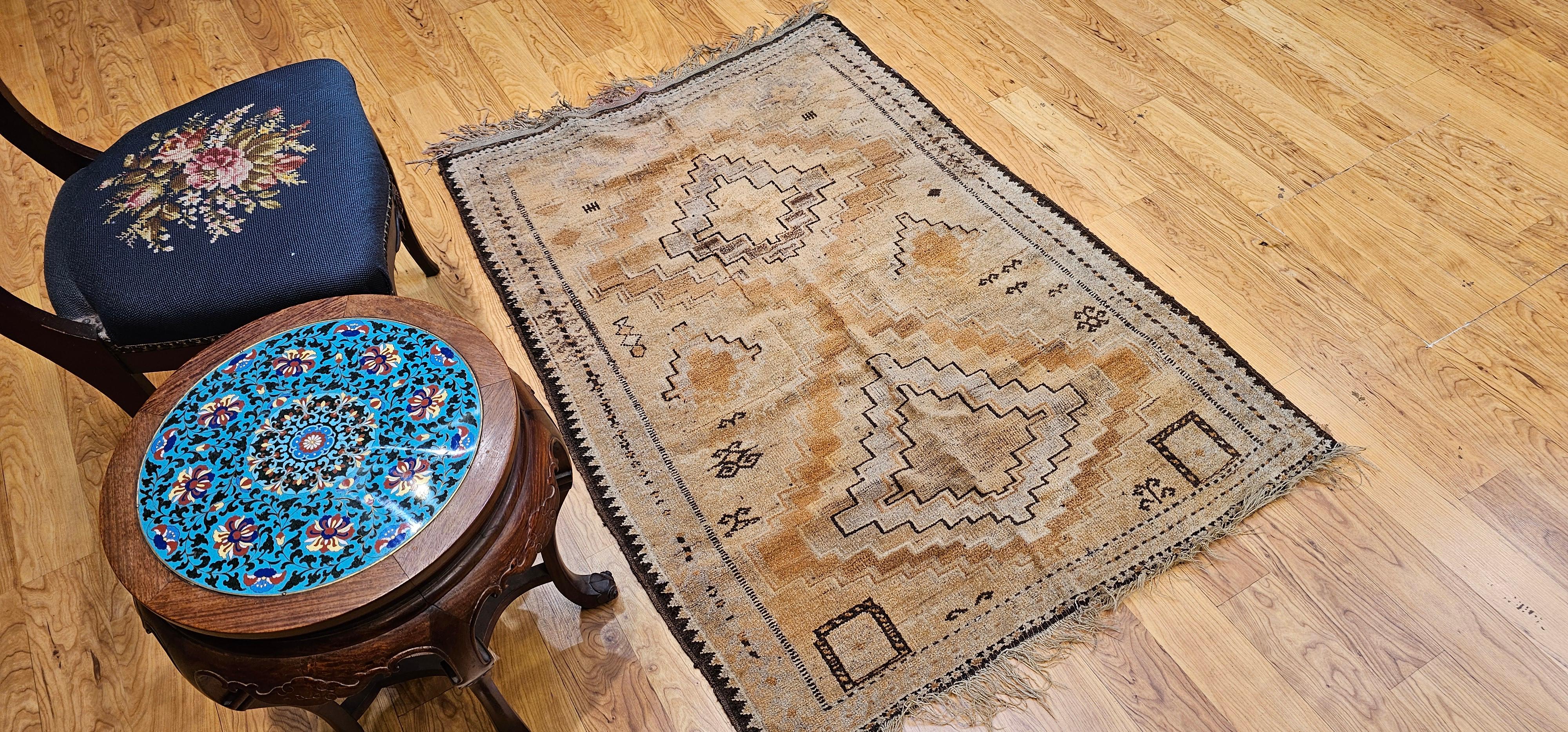 Vintage marokkanischen Kamelhaar Stammesgebiet Teppich in geometrischen Mustern im Angebot 7