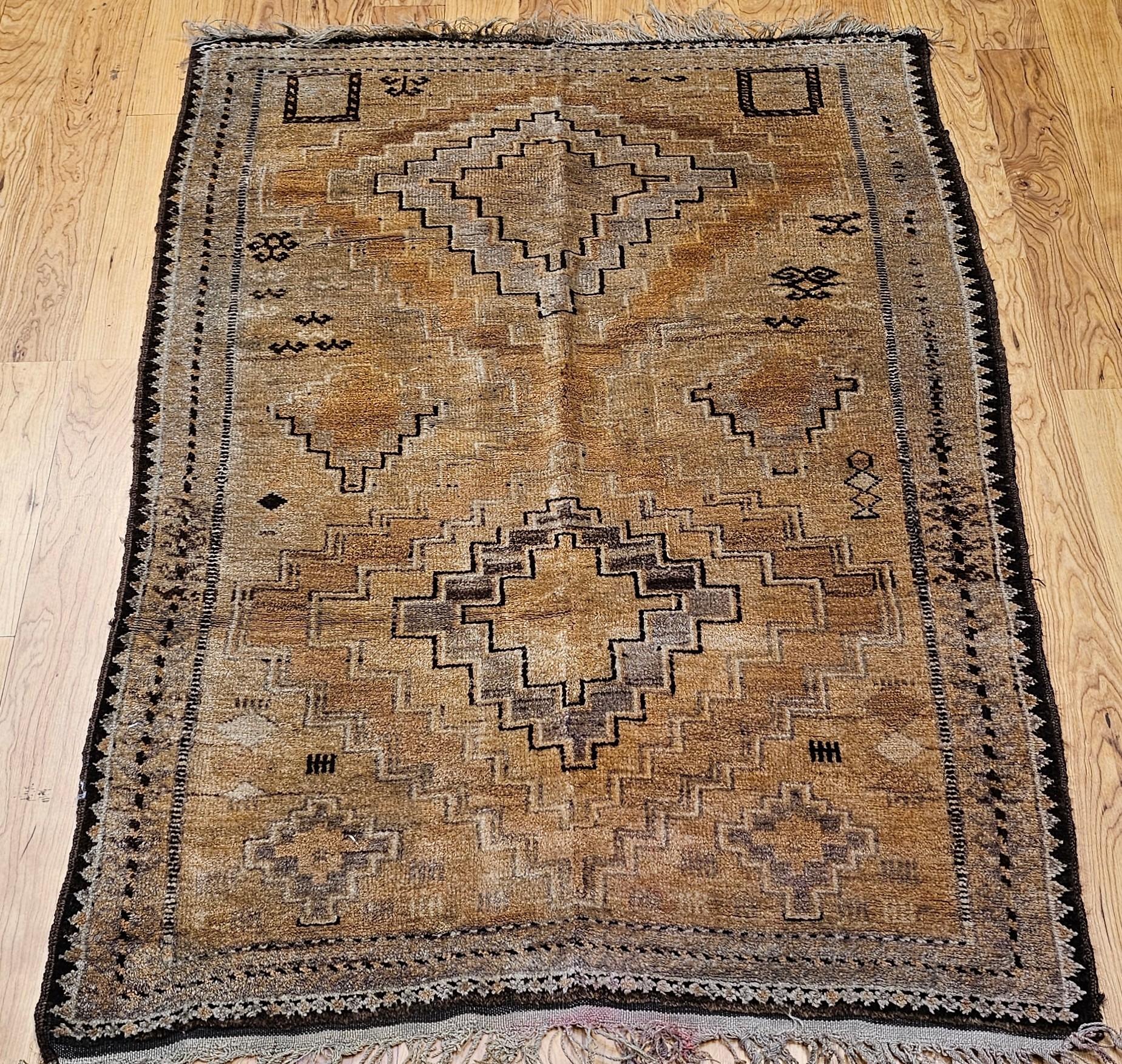 Vintage marokkanischen Kamelhaar Stammesgebiet Teppich in geometrischen Mustern im Angebot 10