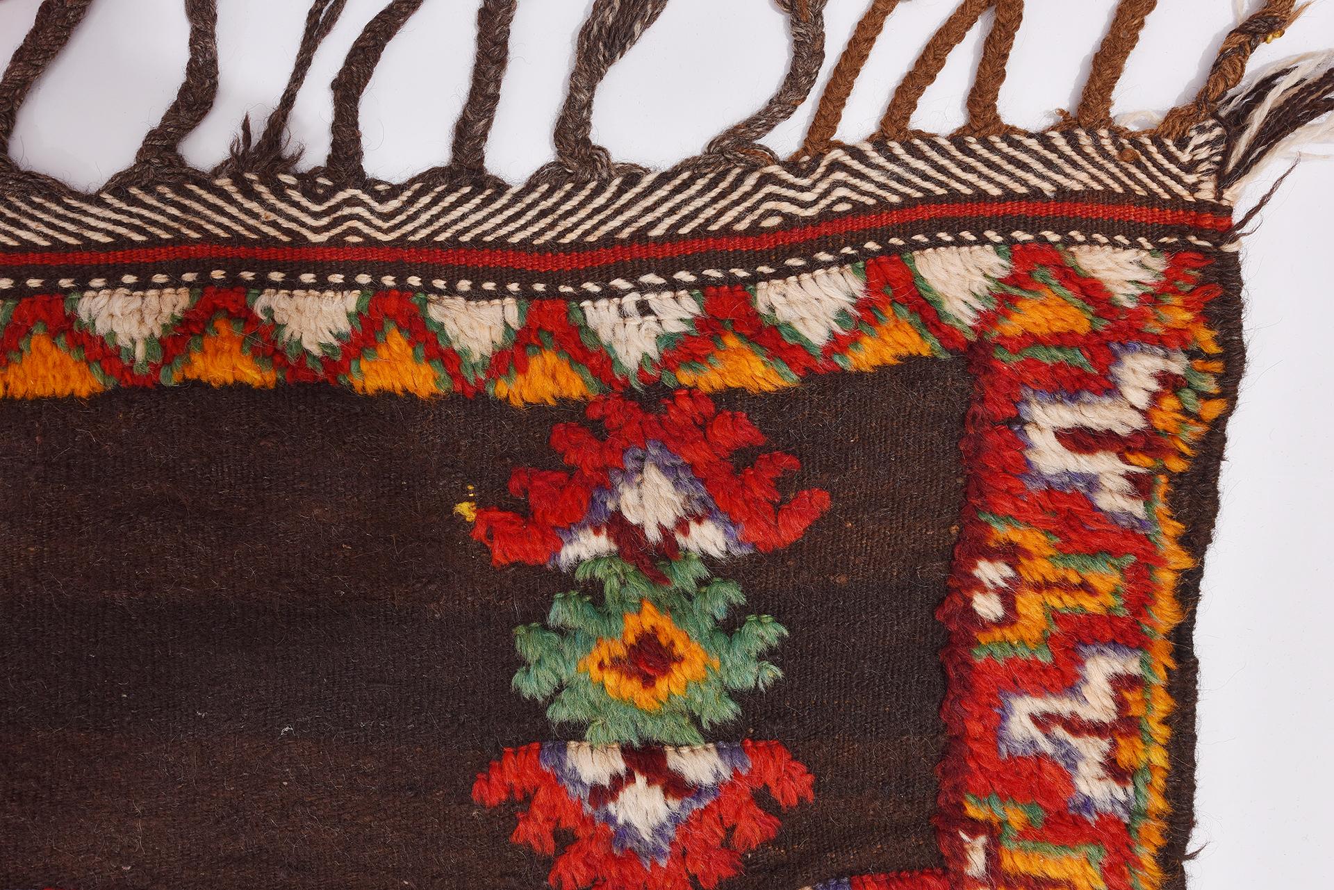 Vintage Moroccan Carpet For Sale 3