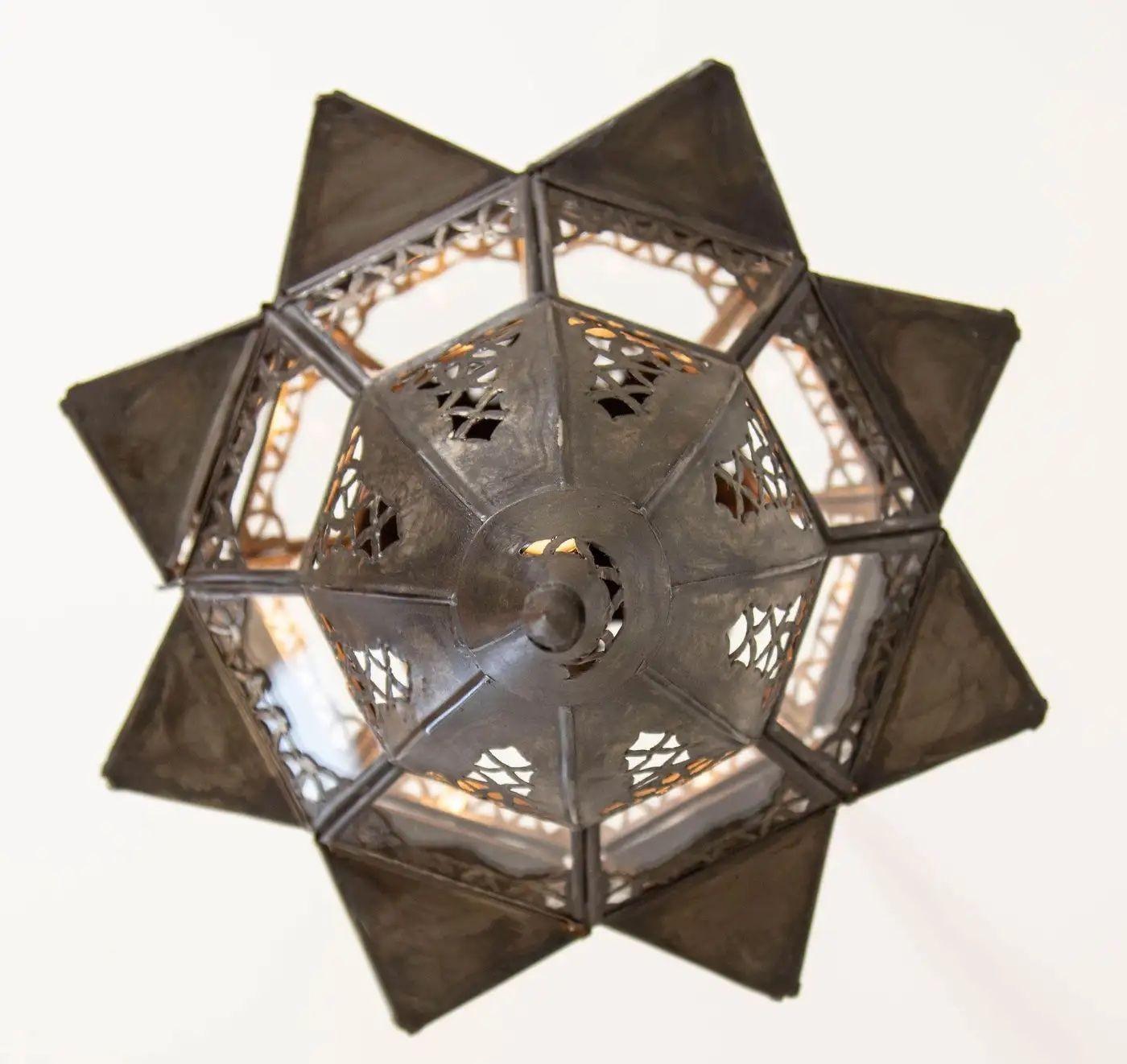 Moroccan Hanging Glass Lantern in Moorish Star Shape For Sale 3