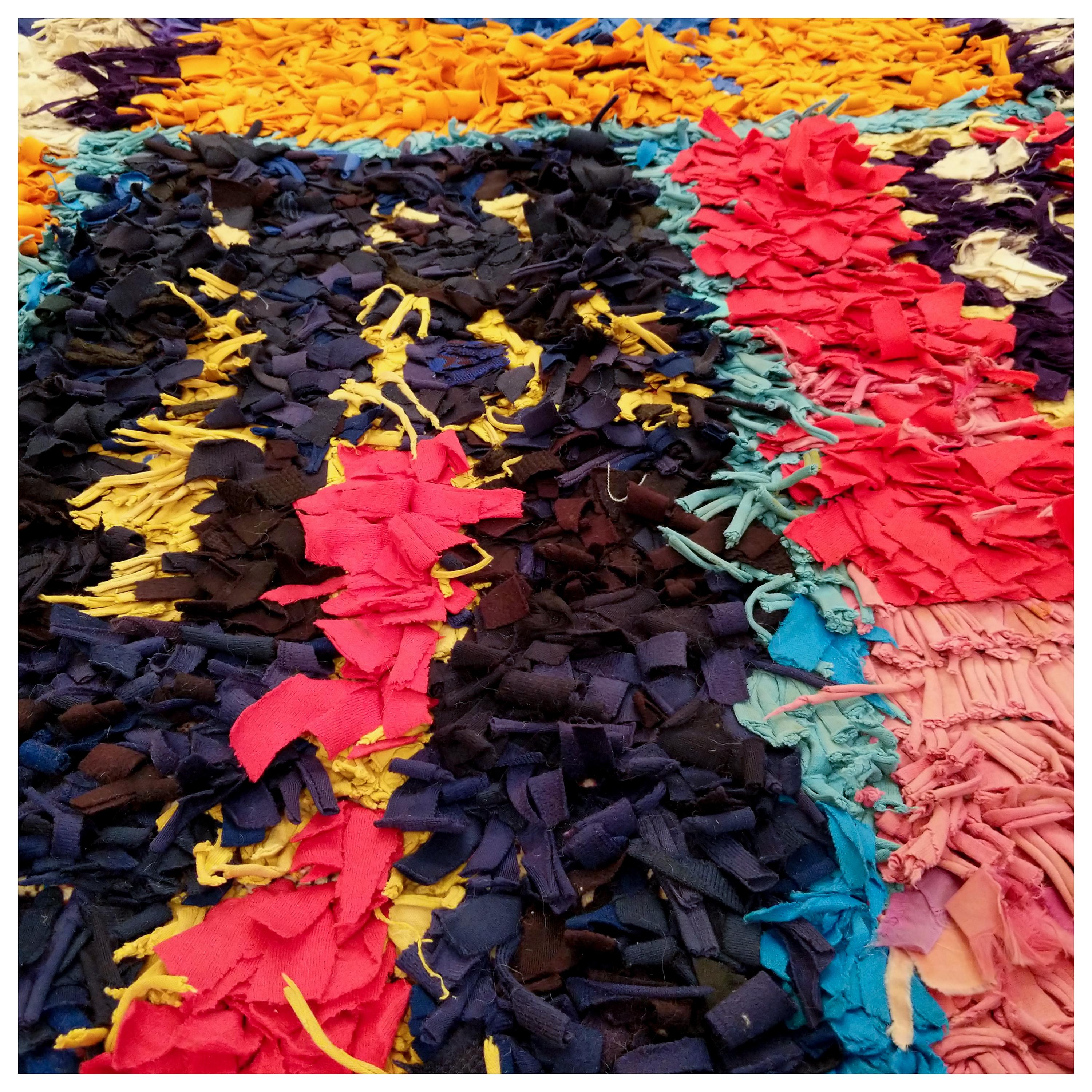 Moroccan Colorful Abstract Boujad Berber Prayer Rug For Sale 2