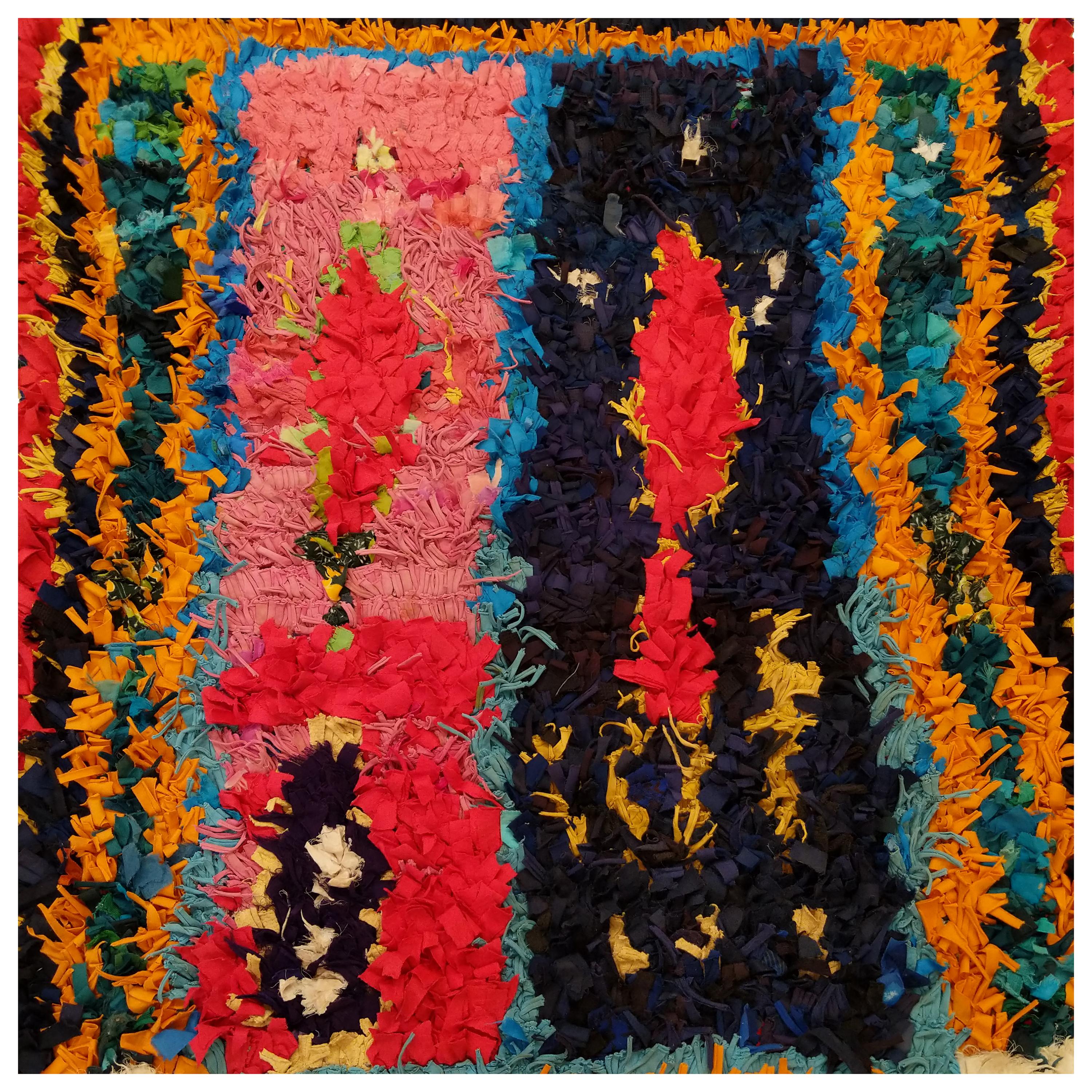 Moroccan Colorful Abstract Boujad Berber Prayer Rug In Excellent Condition For Sale In Milan, IT