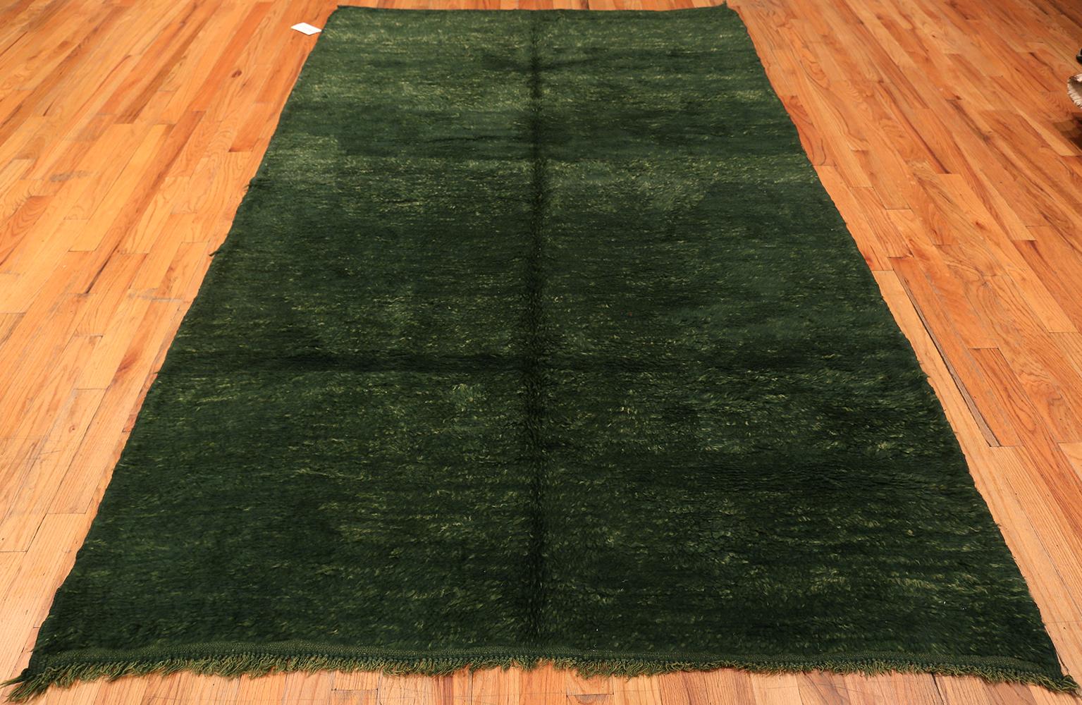 Contemporary Moroccan Emerald Green Rug. Size: 6 ft 2 in x 9 ft 8 in