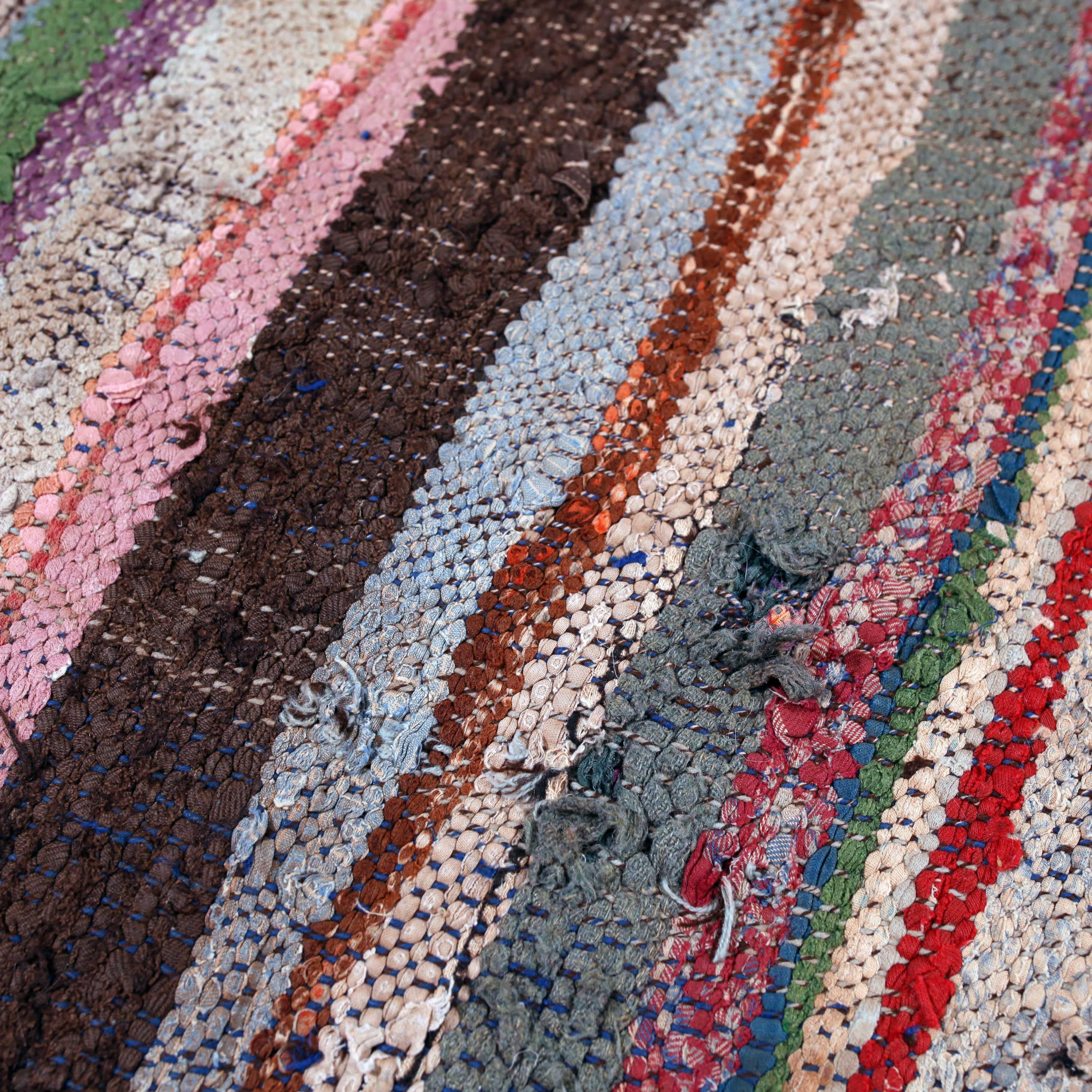 20th Century Vintage Moroccan Flat-Weave Boucherouite Rug For Sale