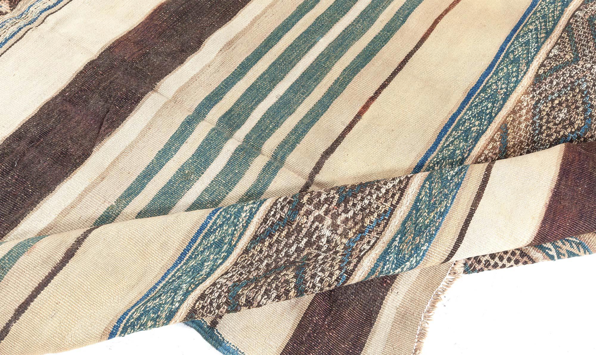 Vintage Marokkanischer Geometrischer Grüner Kilim-Teppich (Kelim) im Angebot