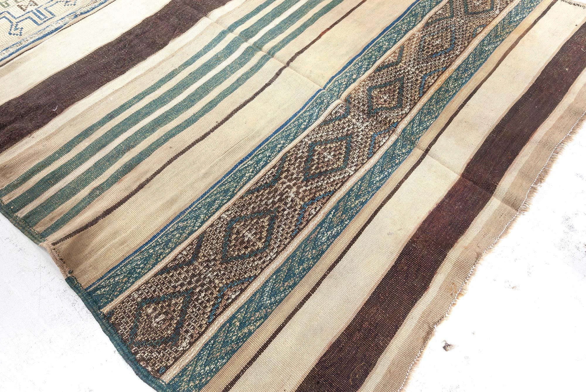 Vintage Moroccan Geometric Green Kilim Rug For Sale 1