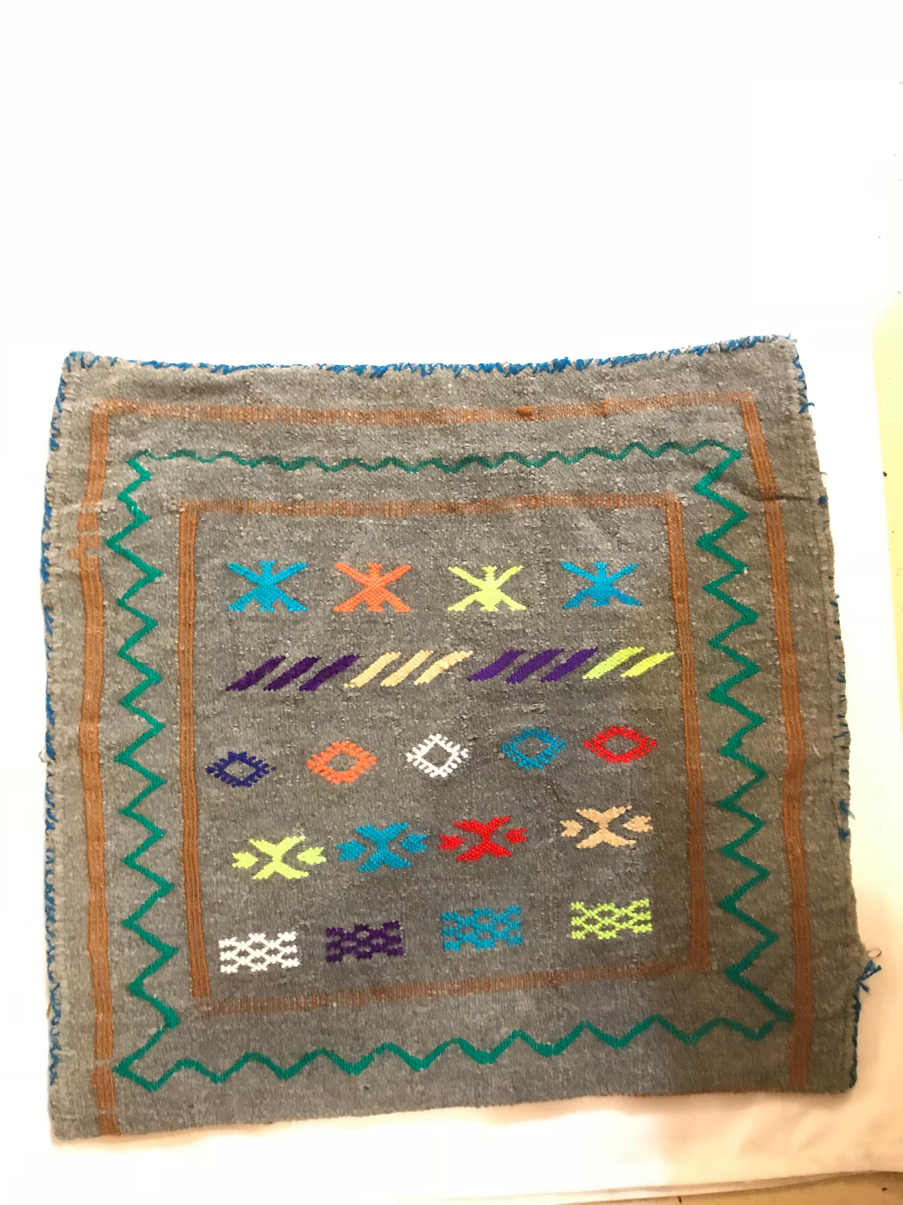 Vintage Moroccan Hand-Loomed Kilim Wool Pillow For Sale 5
