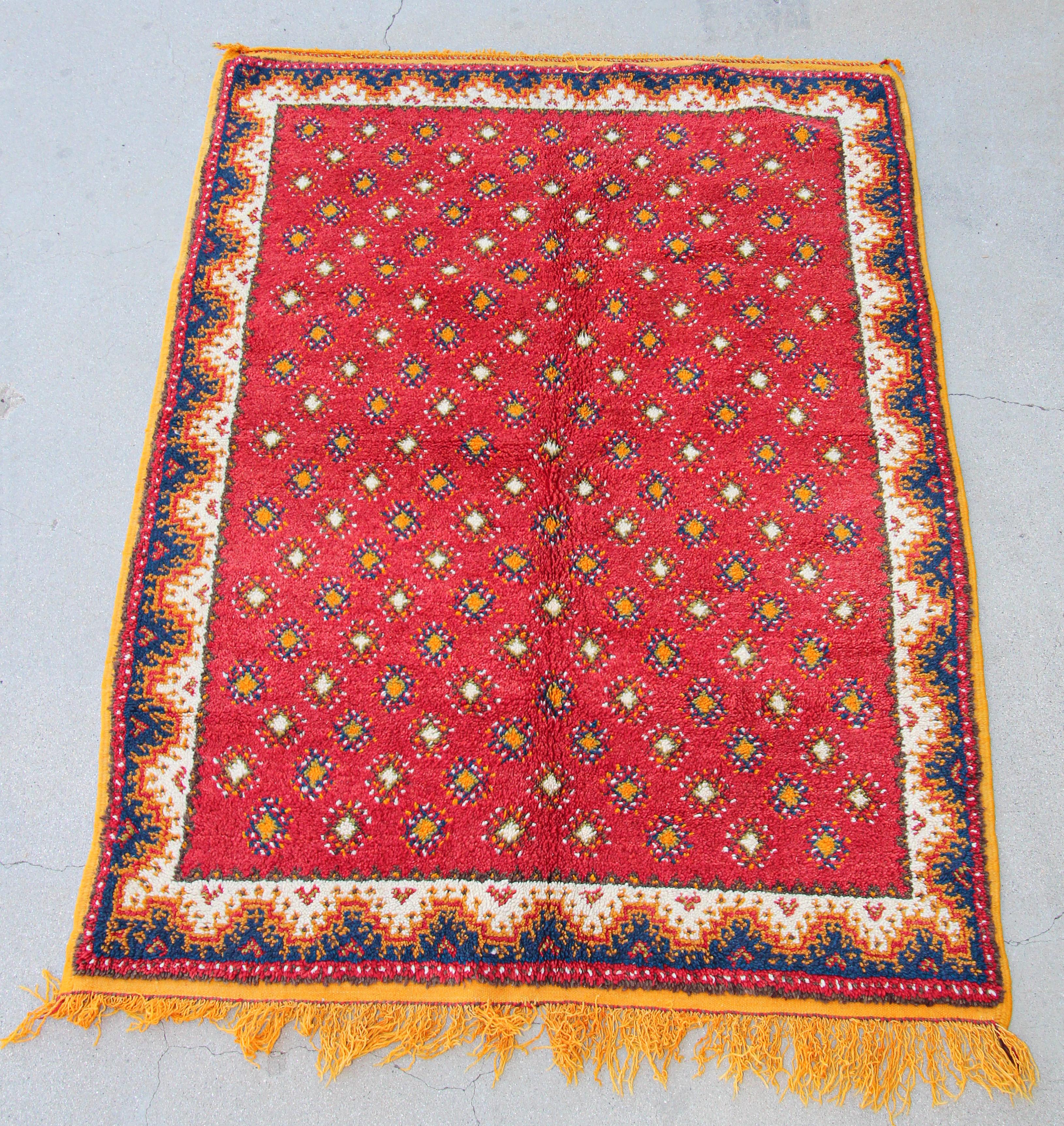 Wool 1960s Vintage Moroccan Hand-Woven Berber Carpet For Sale