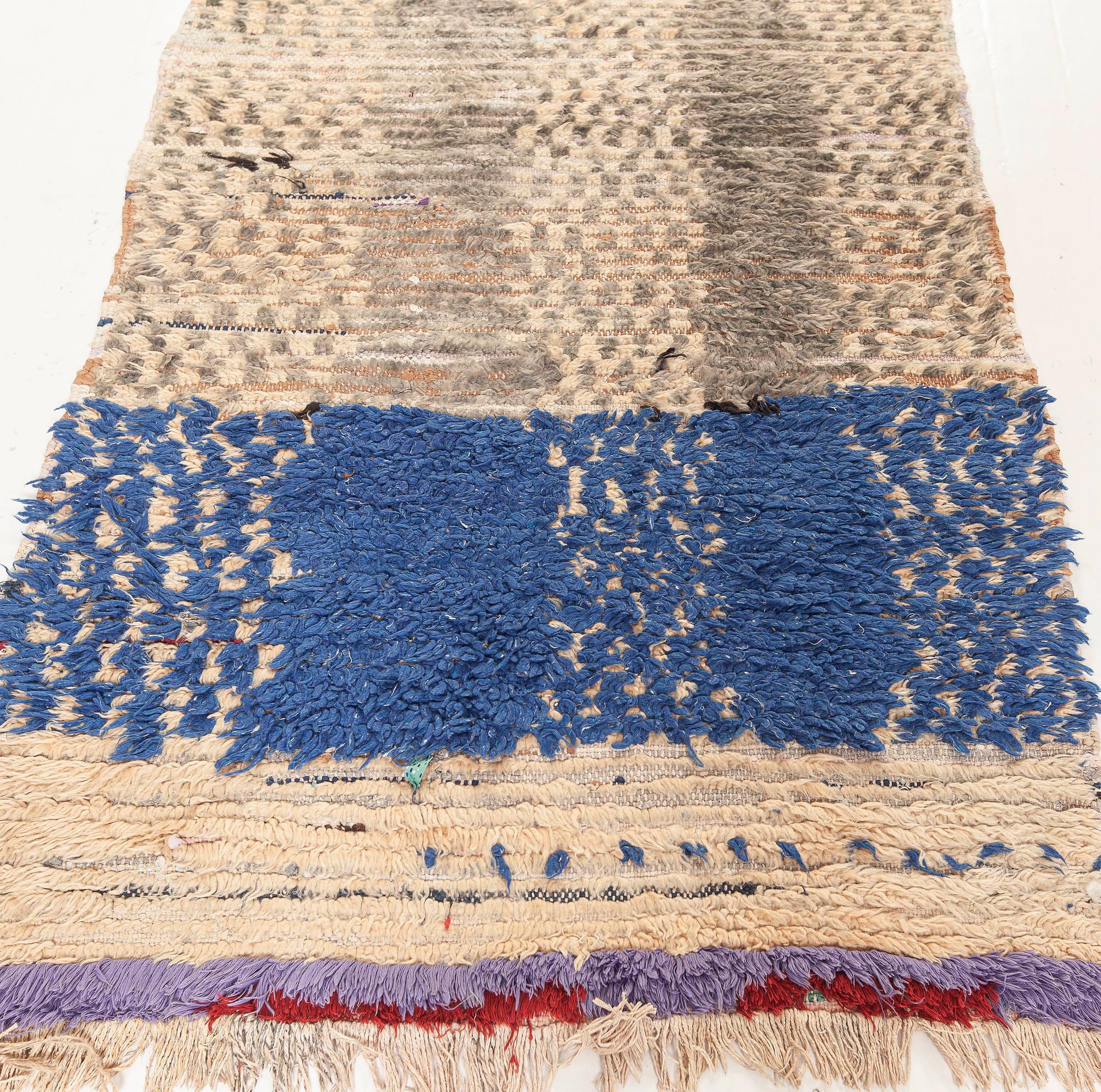 Vintage Moroccan Handmade Wool Runner In Good Condition For Sale In New York, NY