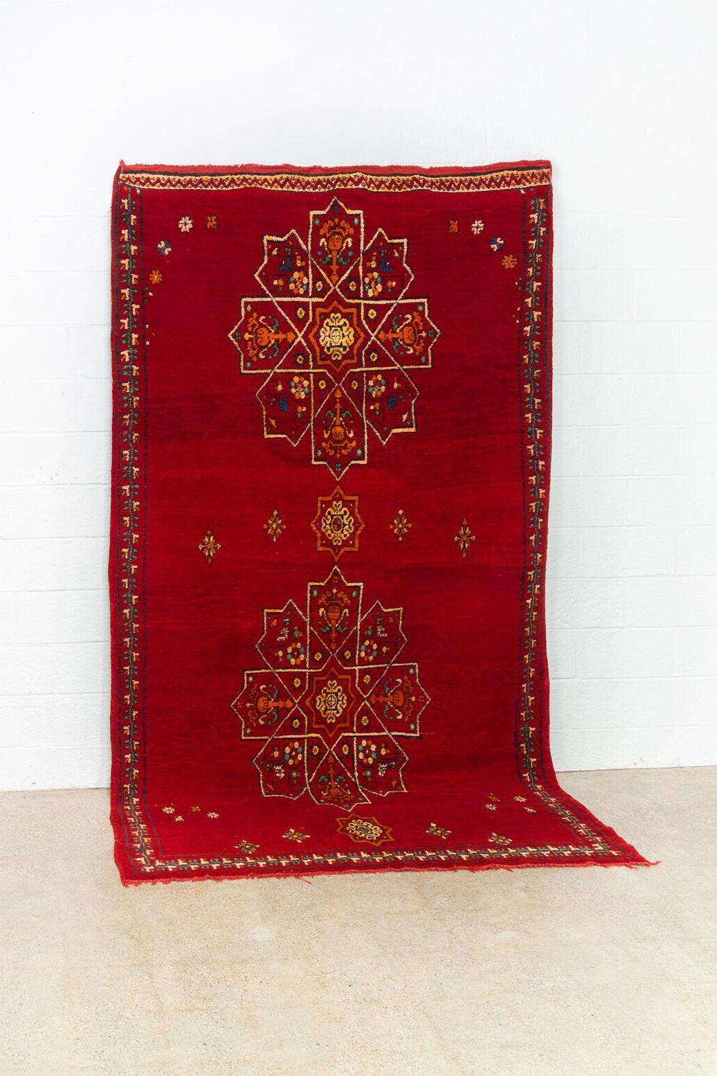 Vintage Moroccan Handwoven Berber Tribal Red Wool Floor Rug In Good Condition For Sale In Detroit, MI