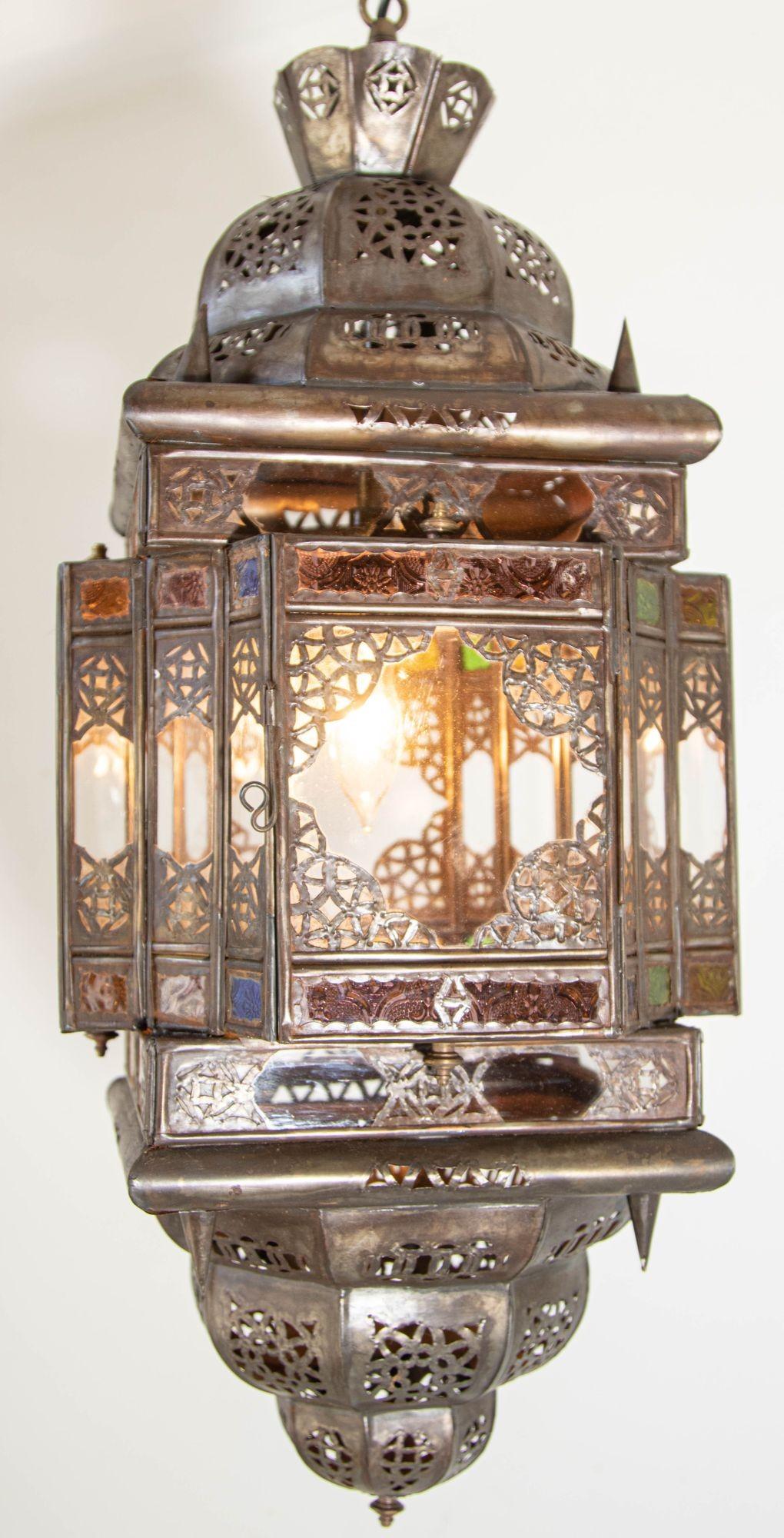 Vintage Moroccan Hanging Lantern Clear and Multicolor Glass Made in Marrakech In Good Condition For Sale In North Hollywood, CA