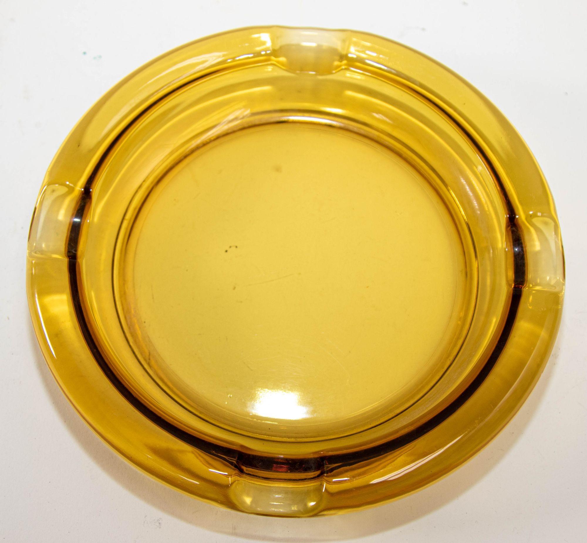 Hand-Crafted Vintage Moroccan Hazel Atlas Round Amber Glass Cigar Ashtray 1960s For Sale