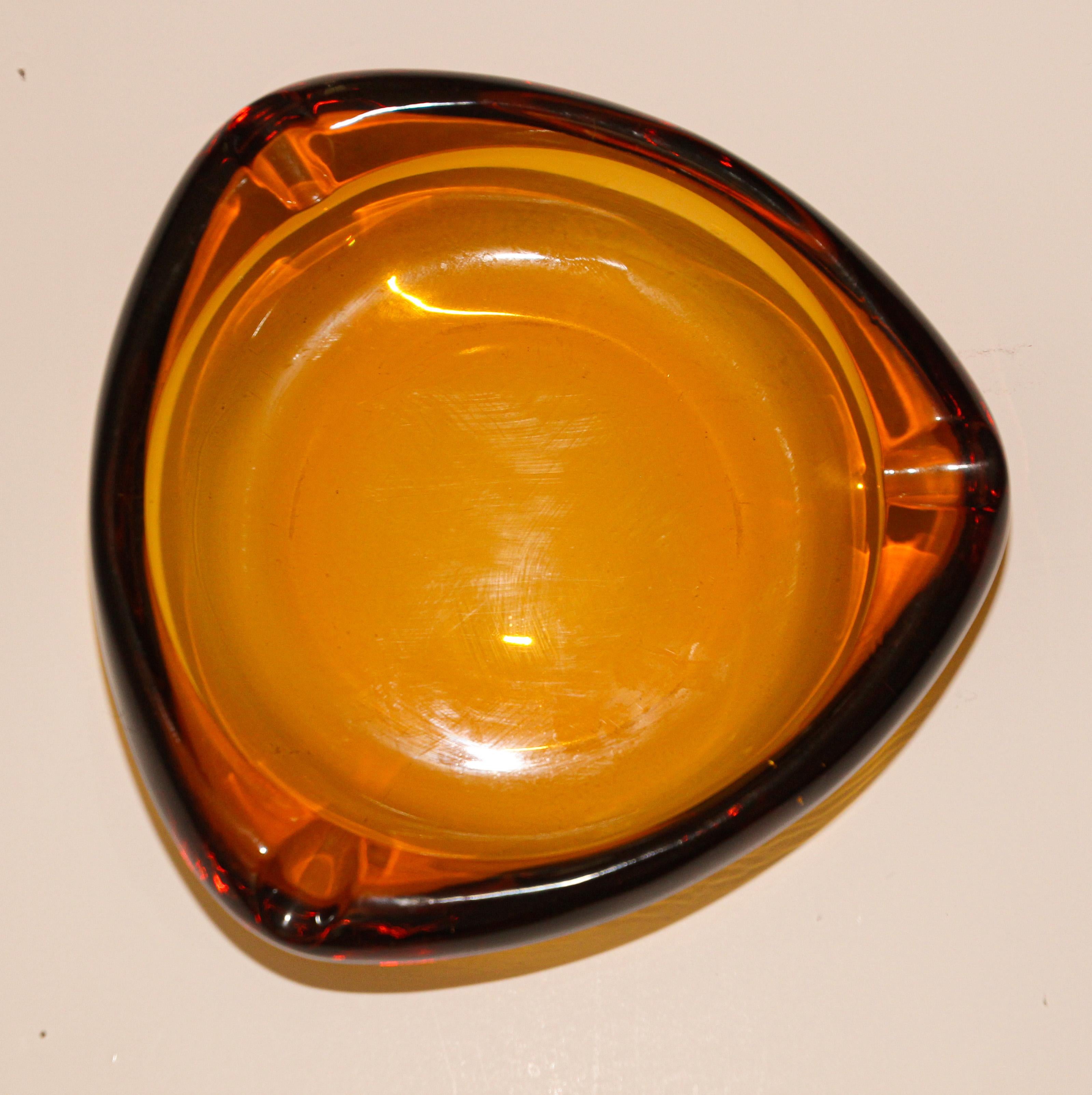 Vintage Moroccan Hazel Atlas Triangle Amber Glass Ashtray 3