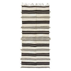 Kilim marocchino vintage della tribù berbera dell'Alto Atlante