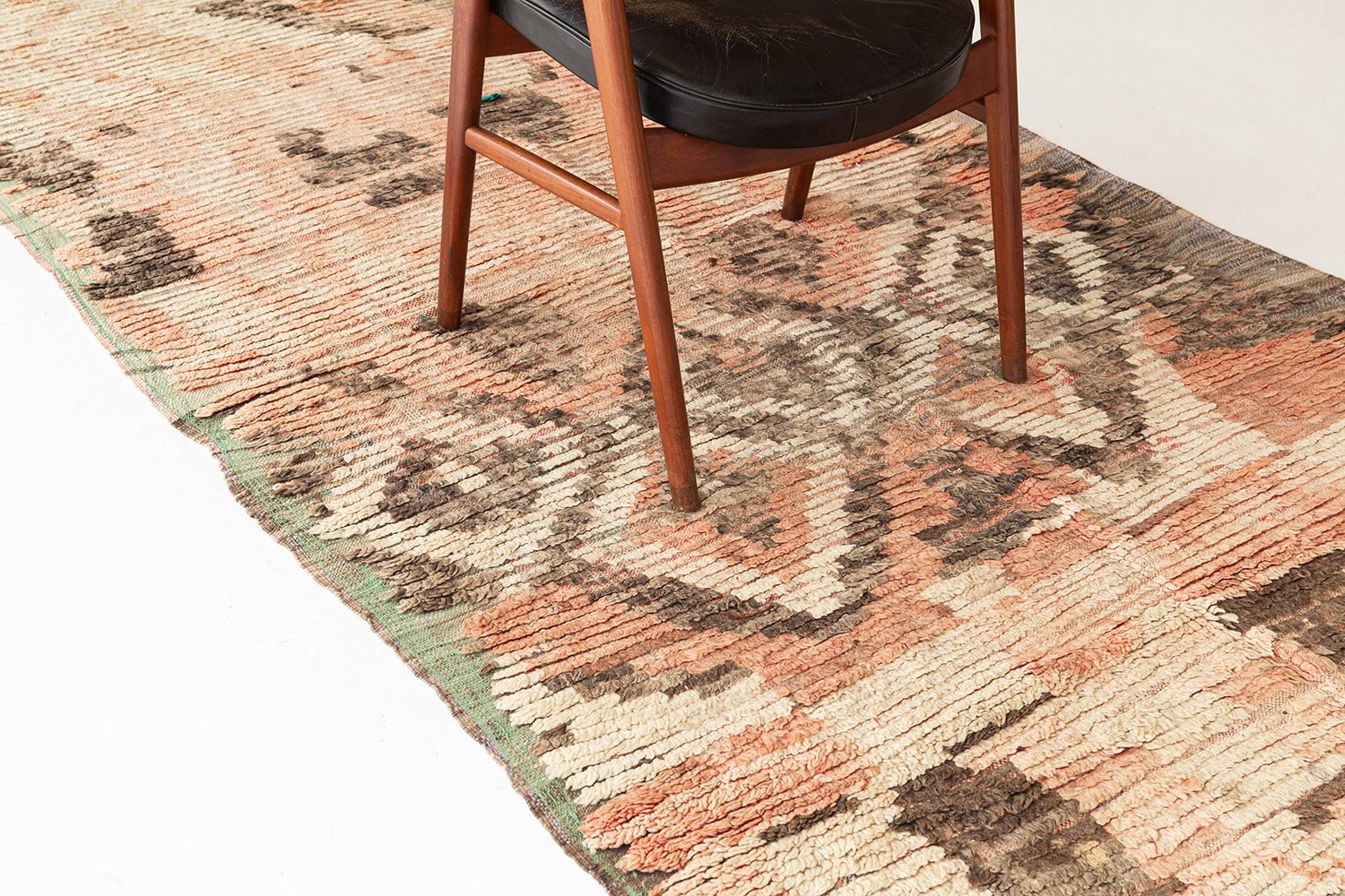 Tapis vintage de la tribu du Haut Atlas marocain Bon état - En vente à WEST HOLLYWOOD, CA