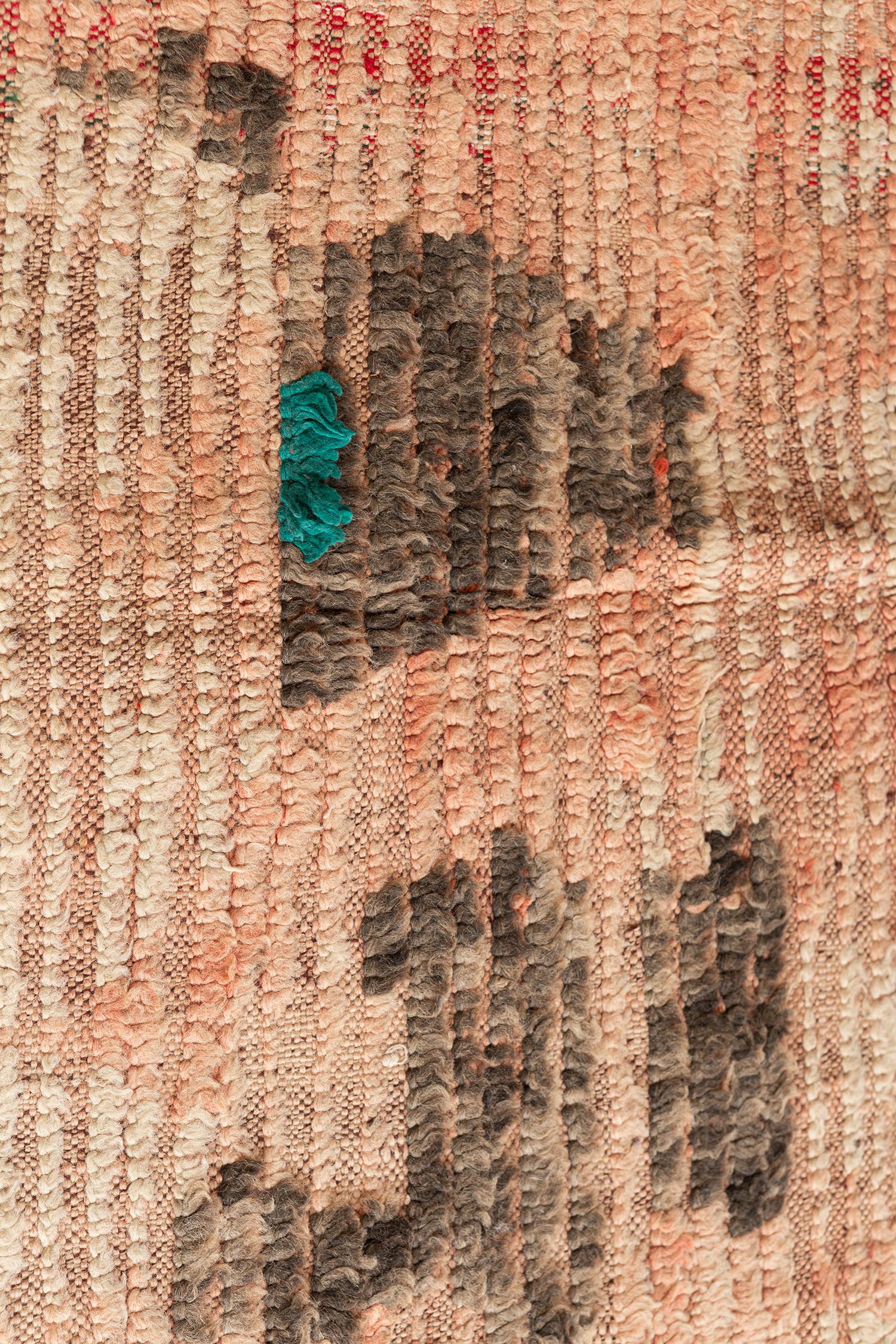 Tapis vintage de la tribu du Haut Atlas marocain en vente 1