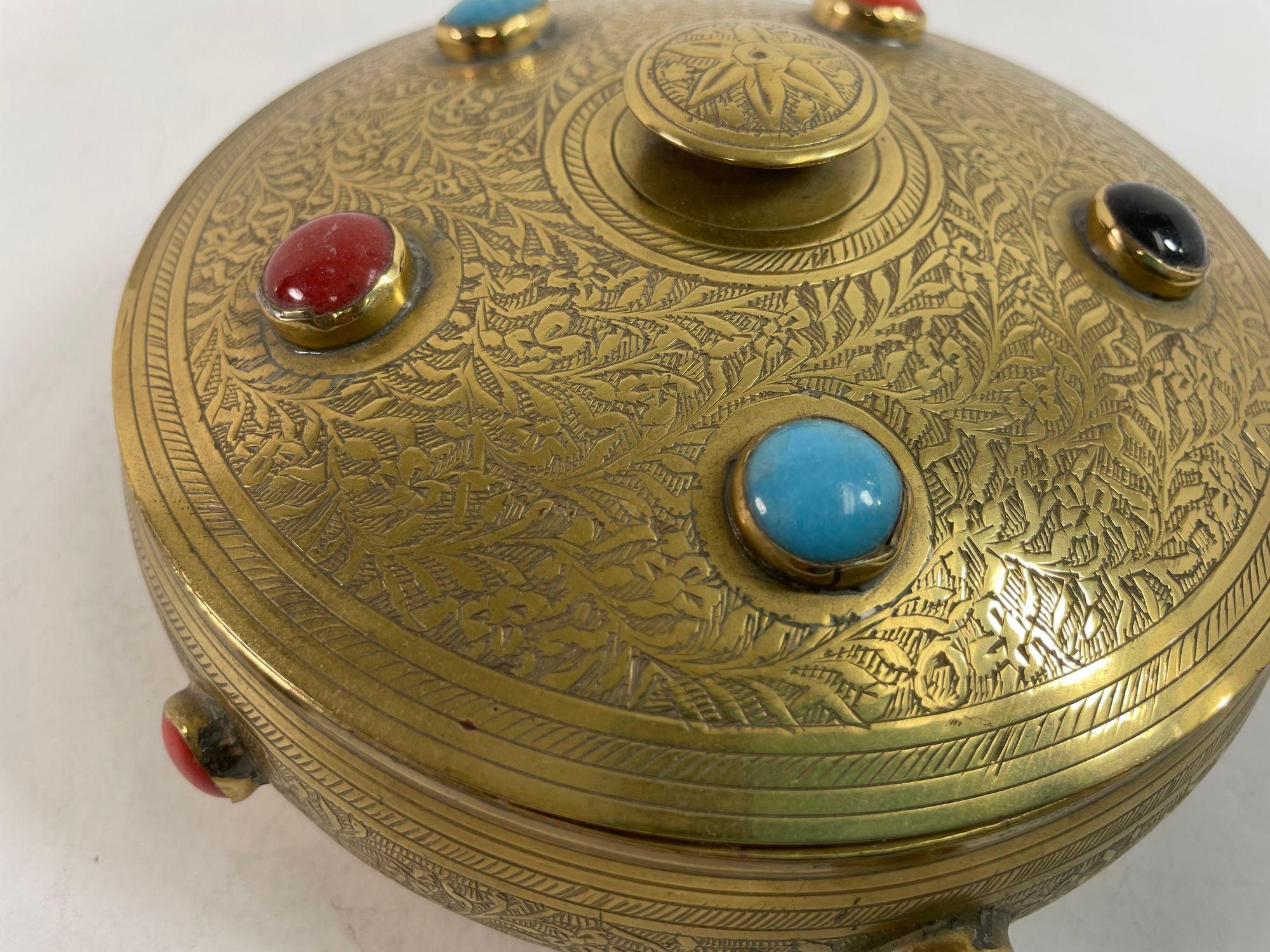 Vintage Moroccan Jewelled Trinket Brass Round Box with Beads For Sale 6