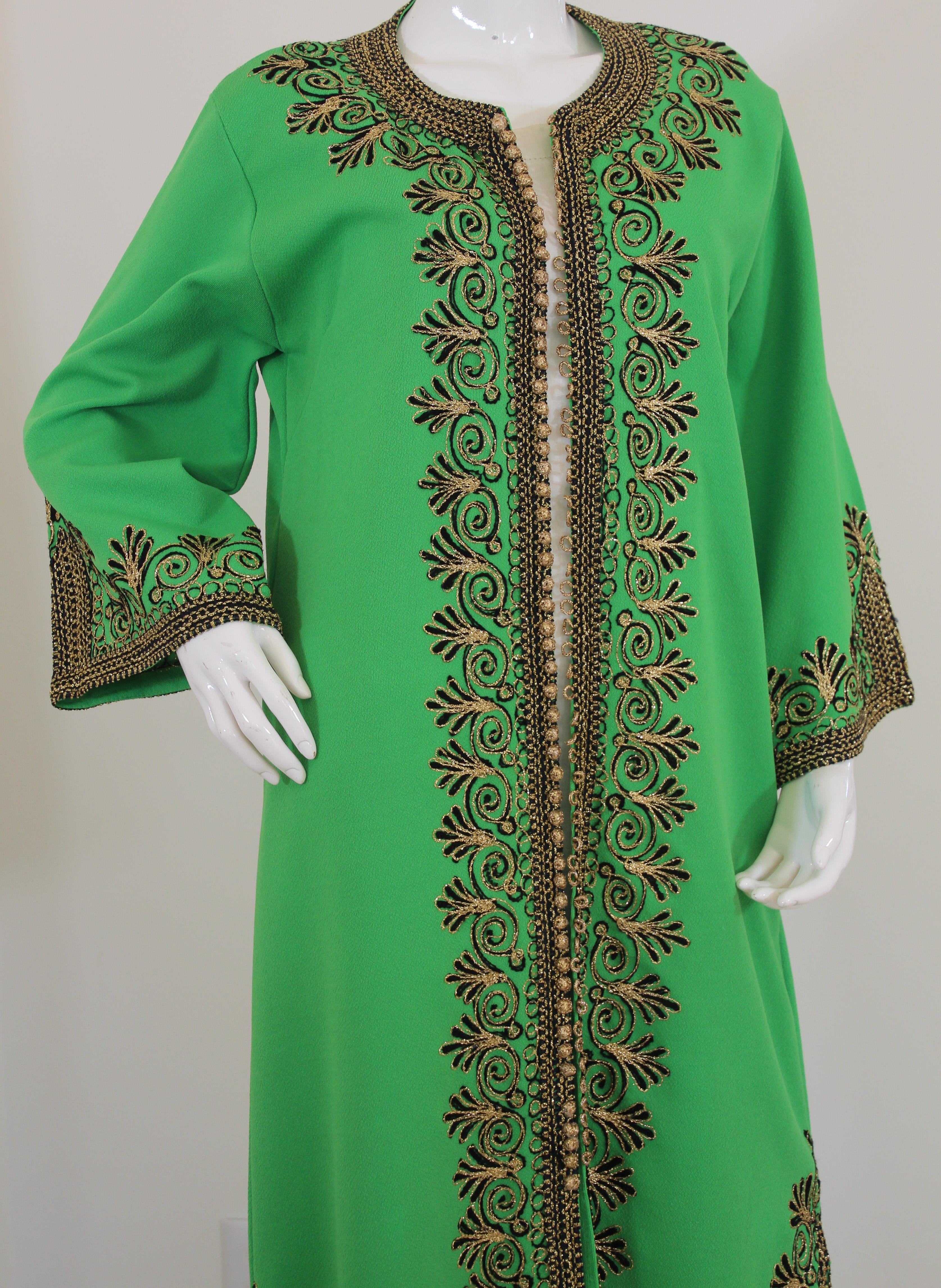 Vintage Kaftan marroquí Maxi Vestido verde circa 1970 Talla L en venta 5