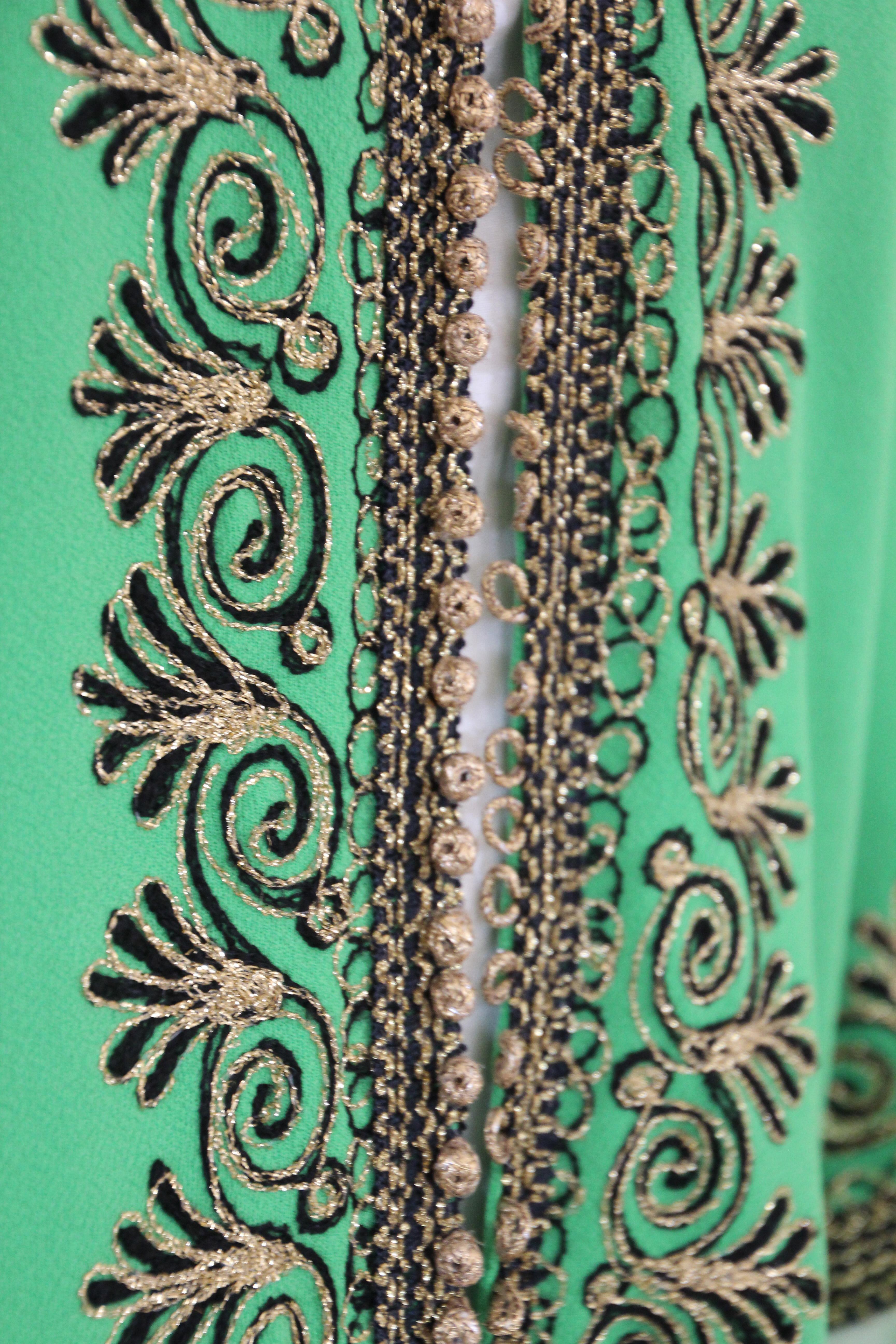 Vintage Moroccan Kaftan Green Maxi Dress circa 1970 Size L For Sale 8