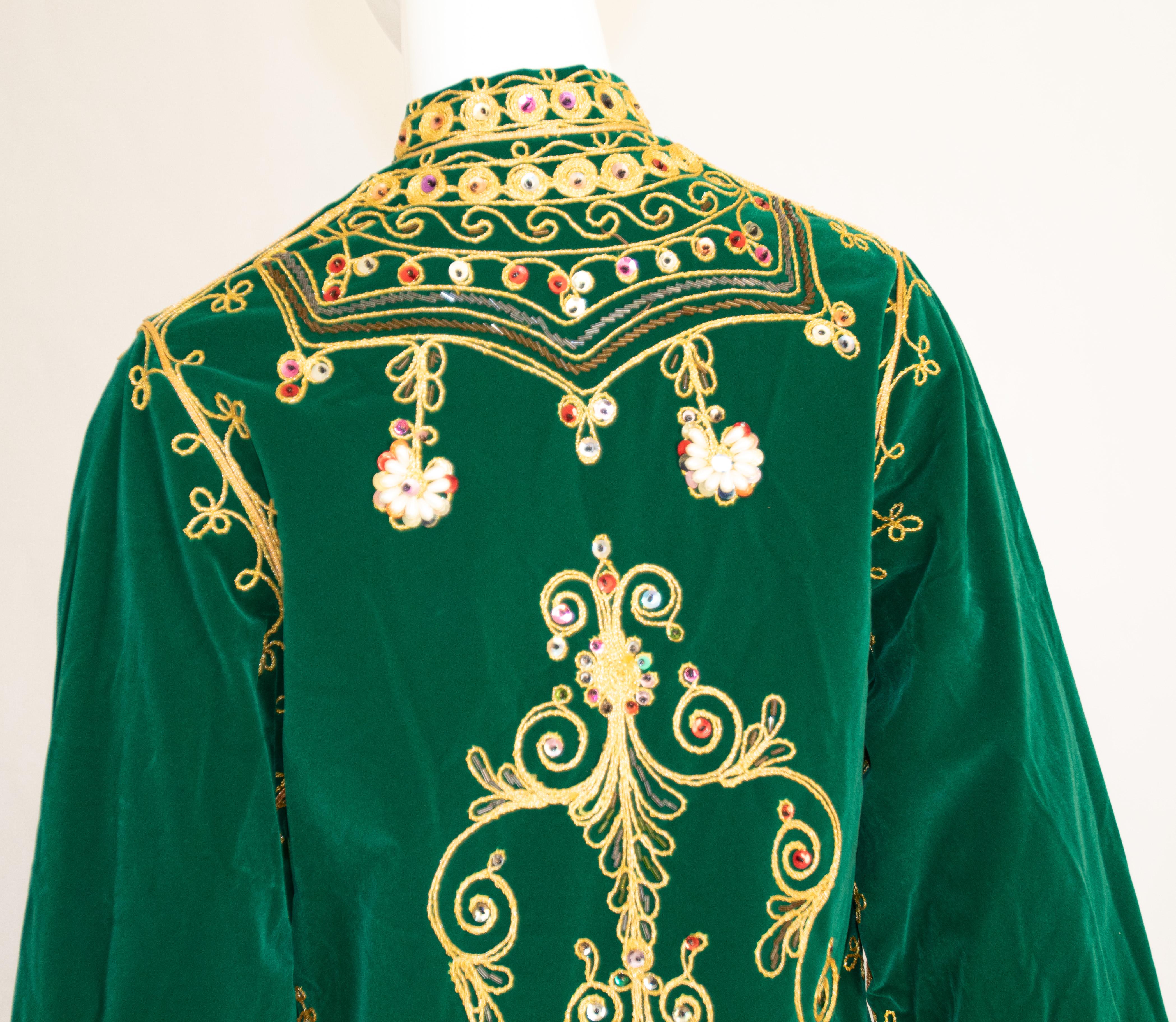 Vintage Moroccan Kaftan Green Velvet Embroidered 1960s 4
