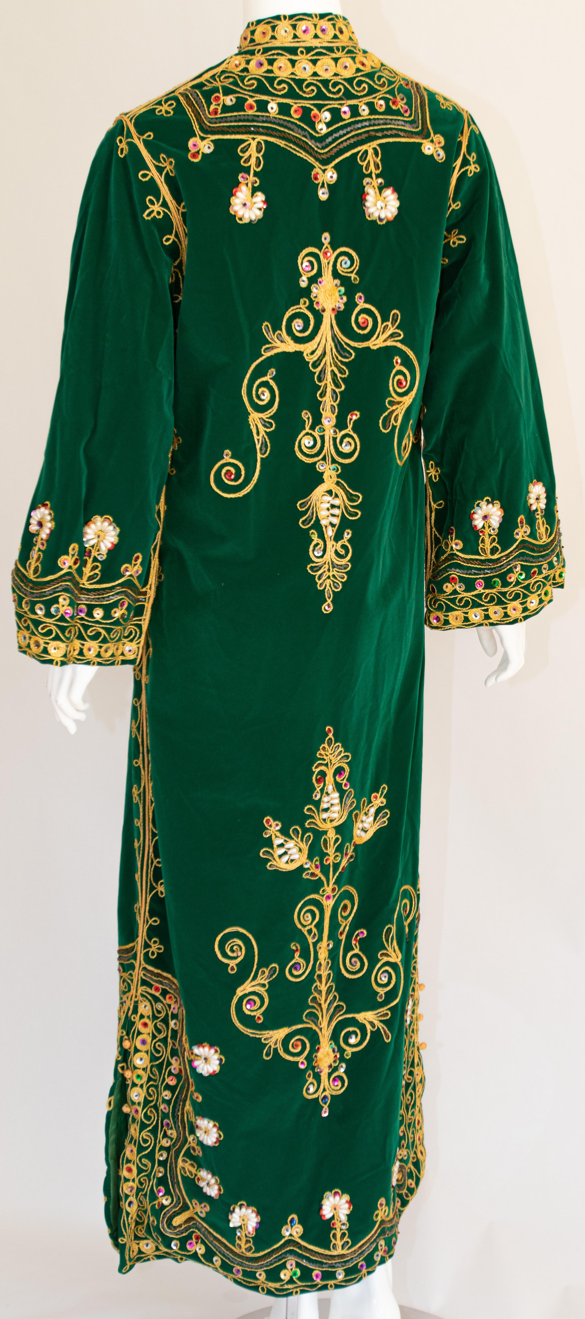 Vintage Moroccan Kaftan Green Velvet Embroidered 1960s 5