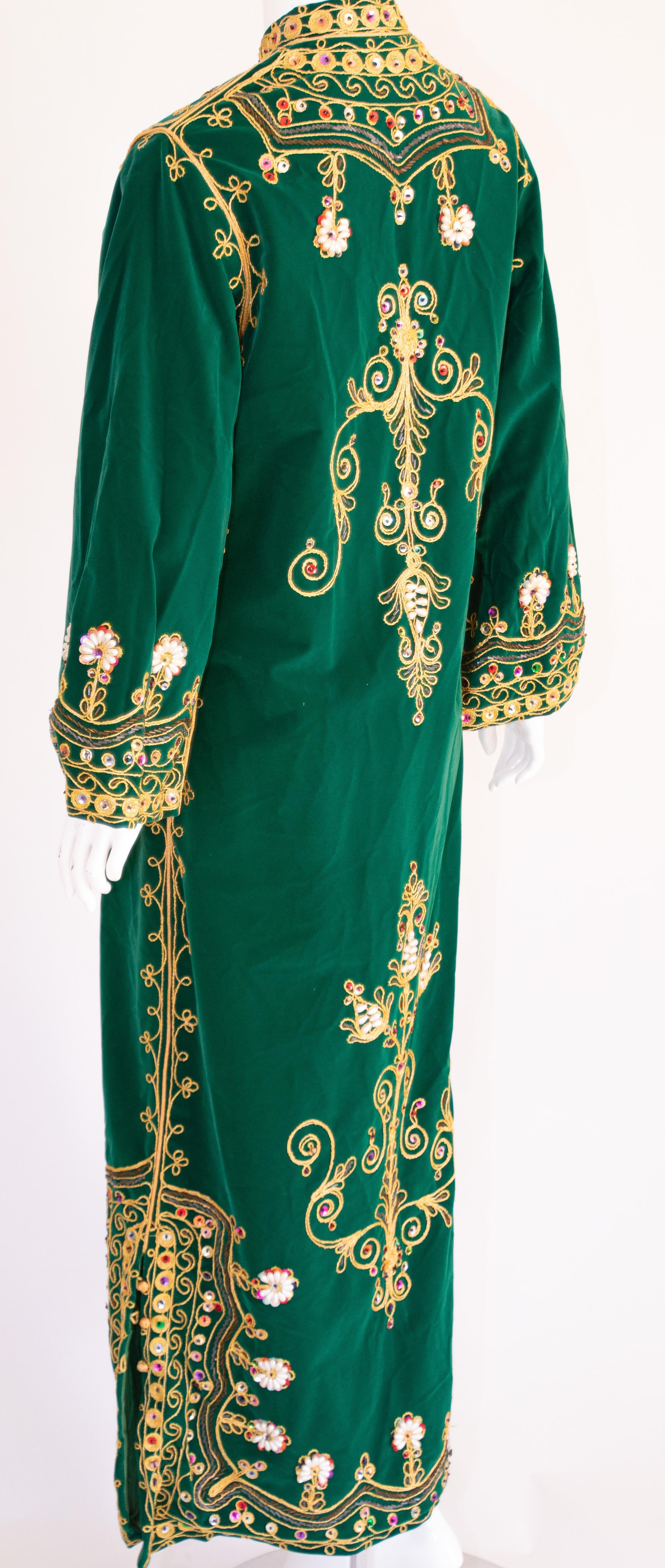 Vintage Moroccan Kaftan Green Velvet Embroidered 1960s 7
