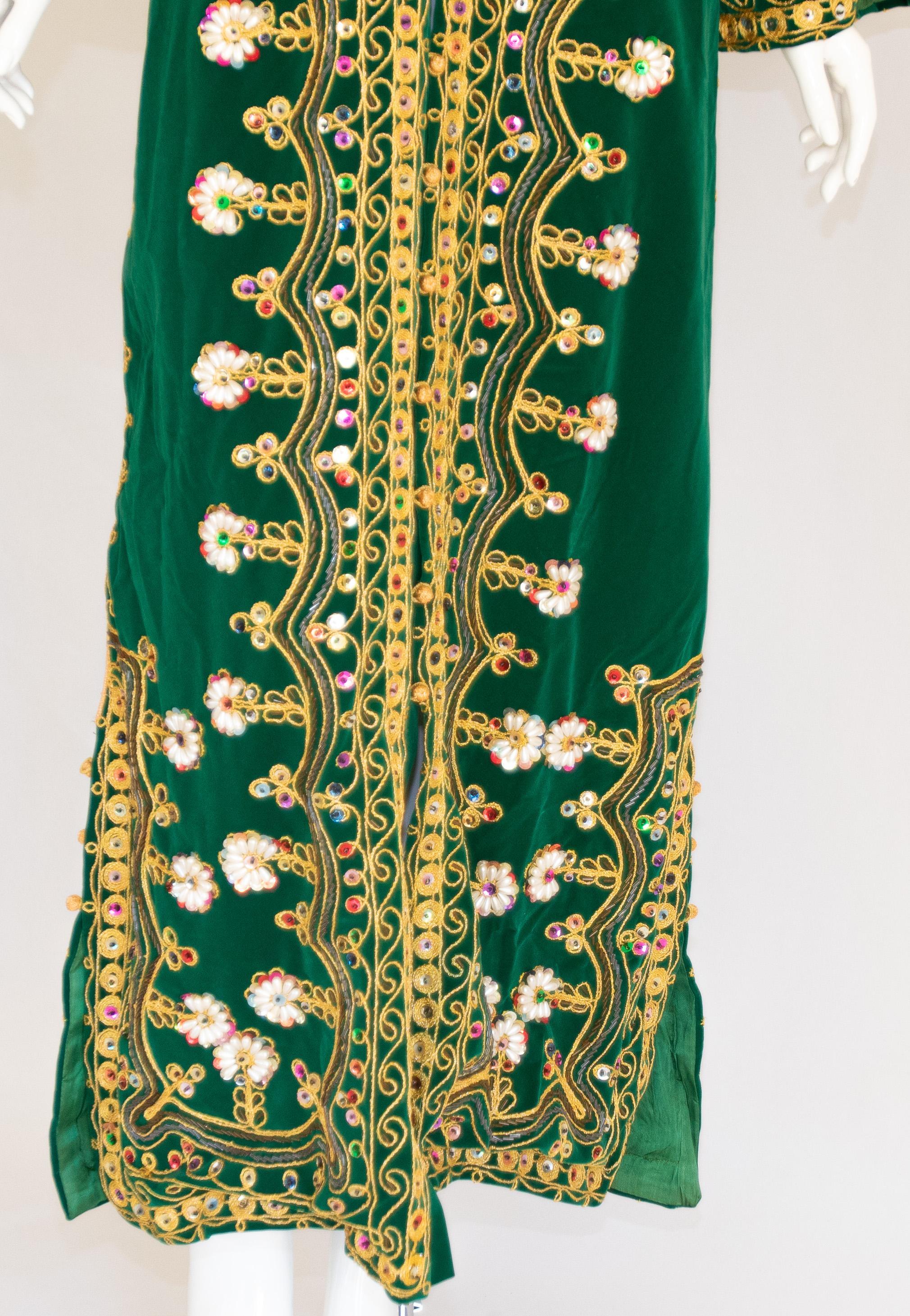 Women's or Men's Vintage Moroccan Kaftan Green Velvet Embroidered 1960s
