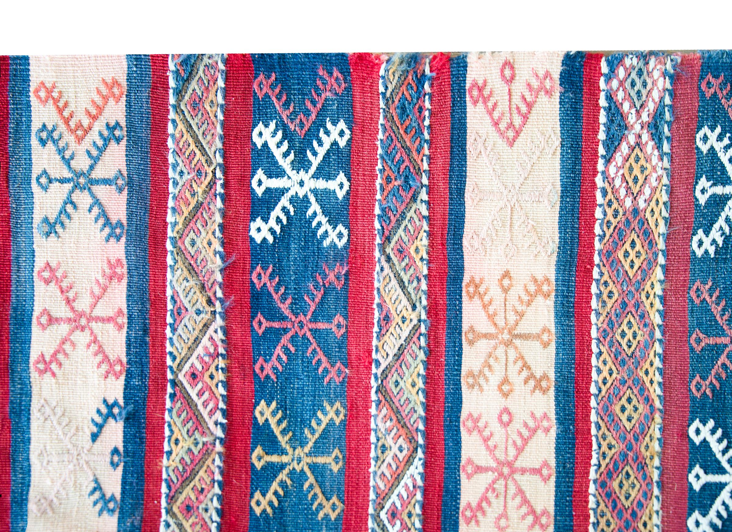 Wool Vintage Moroccan Kilim Rug For Sale