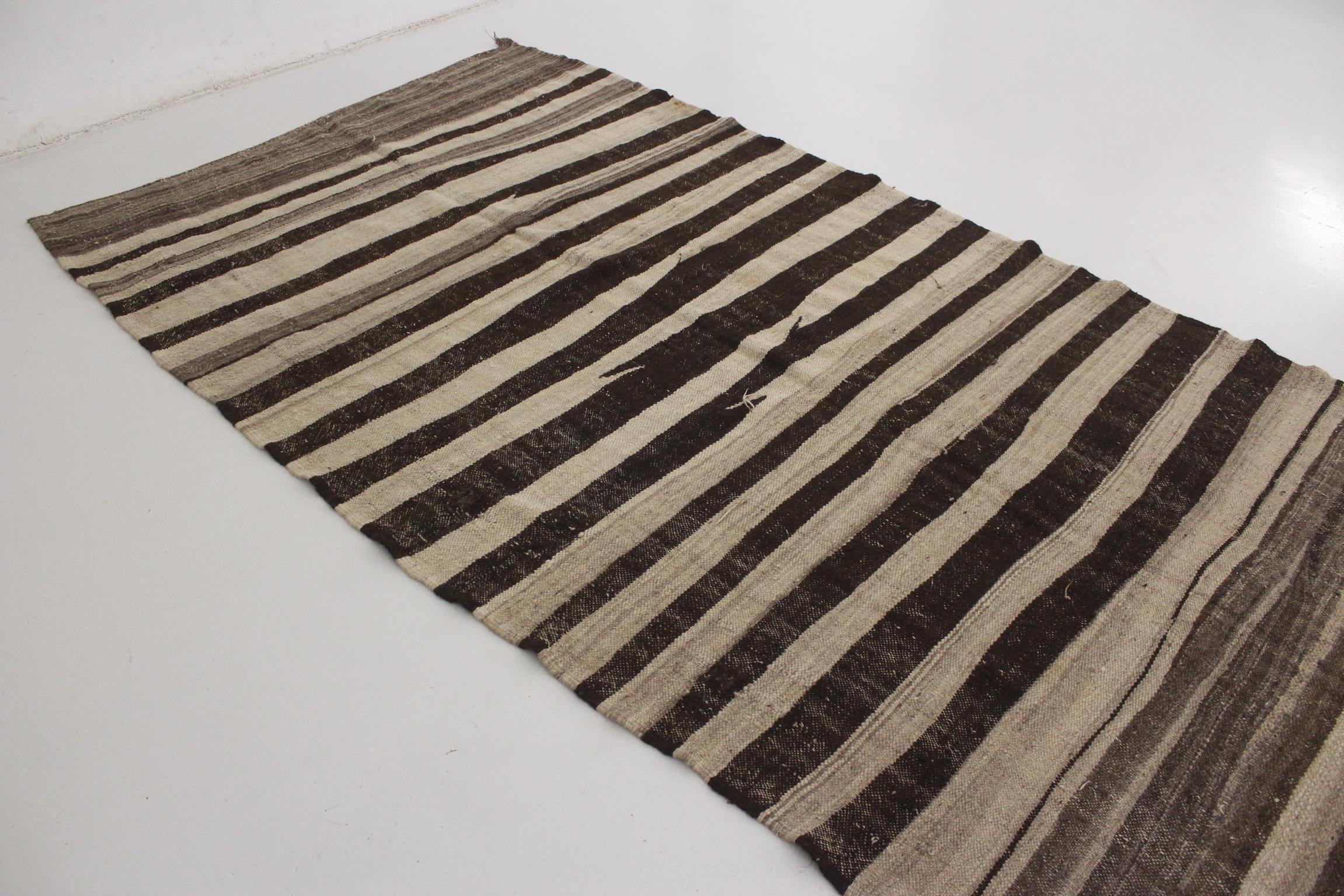 Tribal Vintage Moroccan Kilim rug - Stripes in beige+brown - 4.6x14.4feet / 142x440cm For Sale