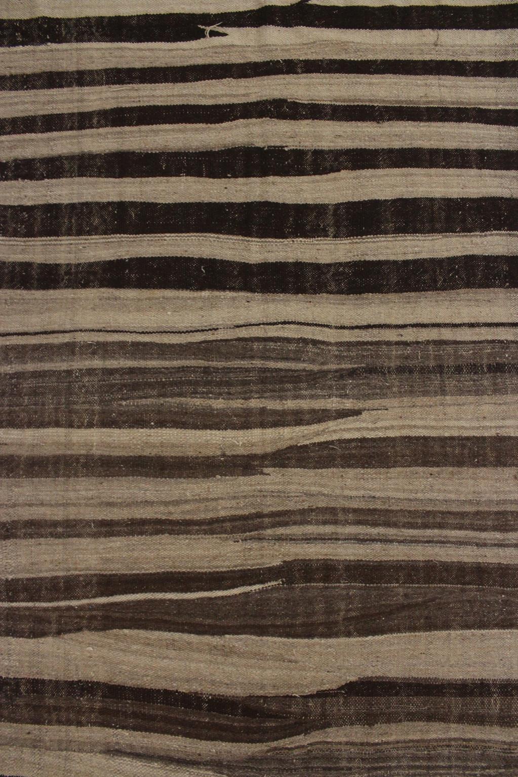 Vintage Moroccan Kilim rug - Stripes in beige+brown - 4.6x14.4feet / 142x440cm For Sale 1