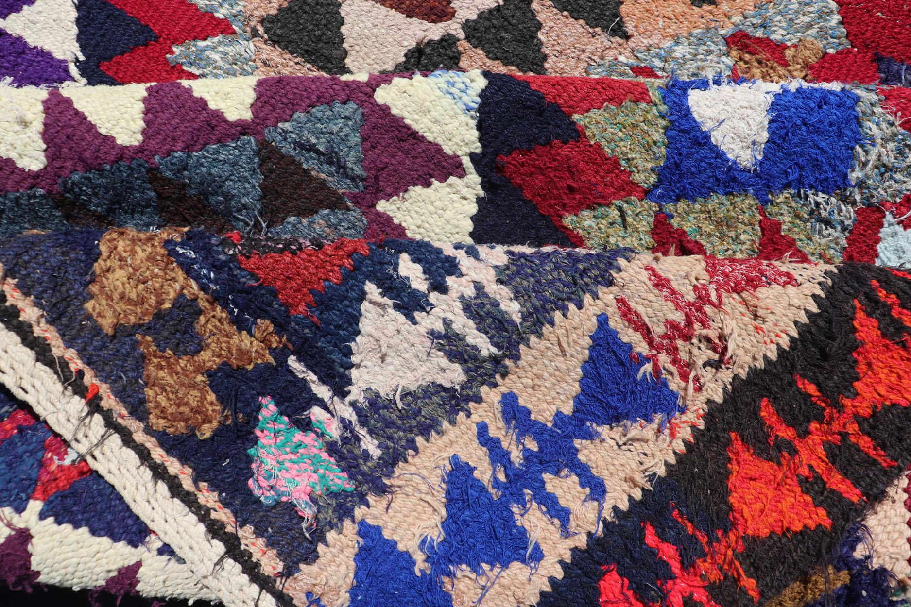 Rug & Kilim marocchino vintage con audaci diamanti geometrici in rosso e blu, 9'1 X 16'0 in vendita 10
