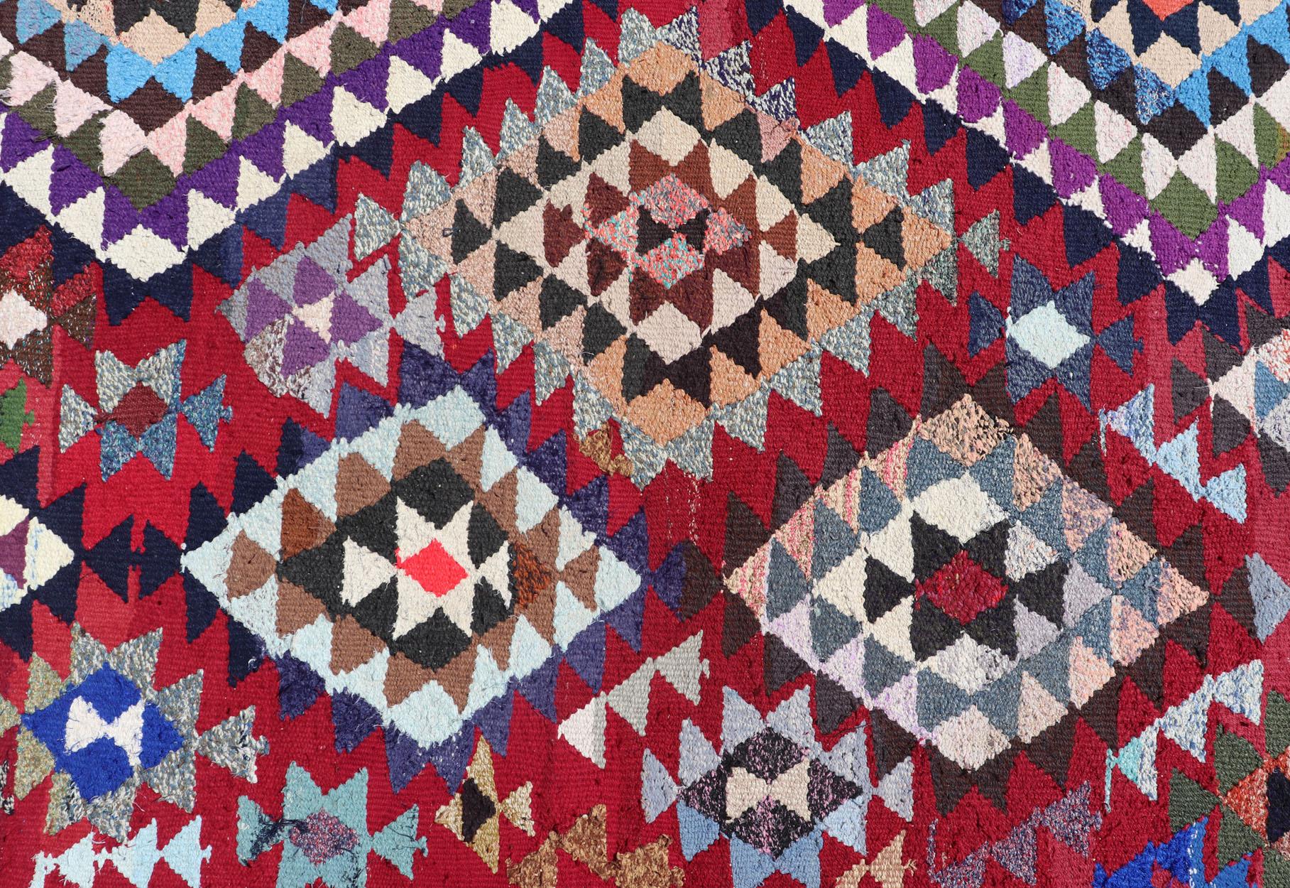 Marocchino Rug & Kilim marocchino vintage con audaci diamanti geometrici in rosso e blu, 9'1 X 16'0 in vendita
