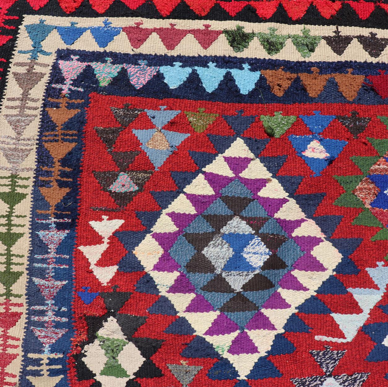 Lana Rug & Kilim marocchino vintage con audaci diamanti geometrici in rosso e blu, 9'1 X 16'0 in vendita