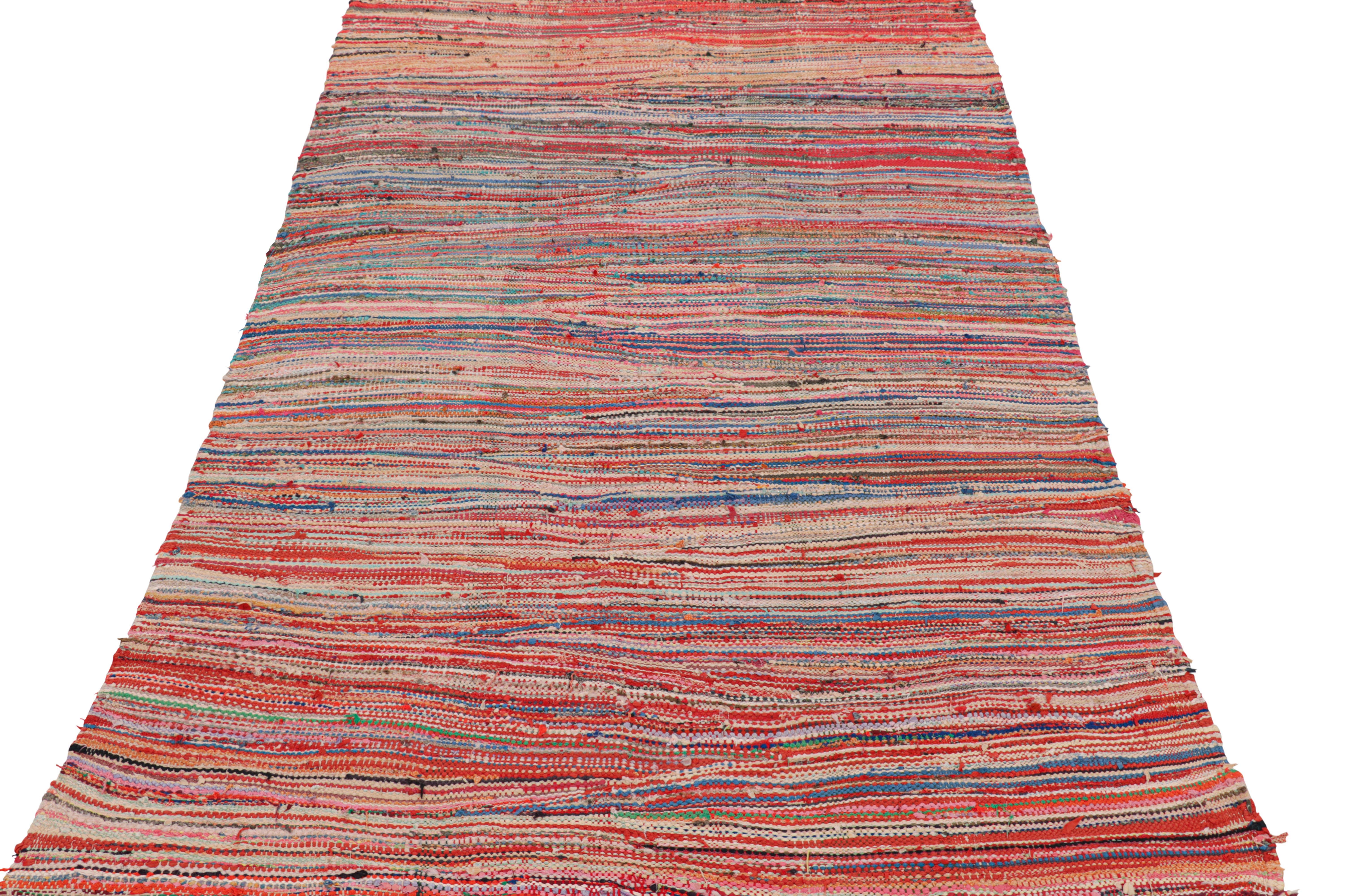 Tappeto kilim marocchino vintage con strisce policrome, da Rug & Kilim In condizioni buone in vendita a Long Island City, NY
