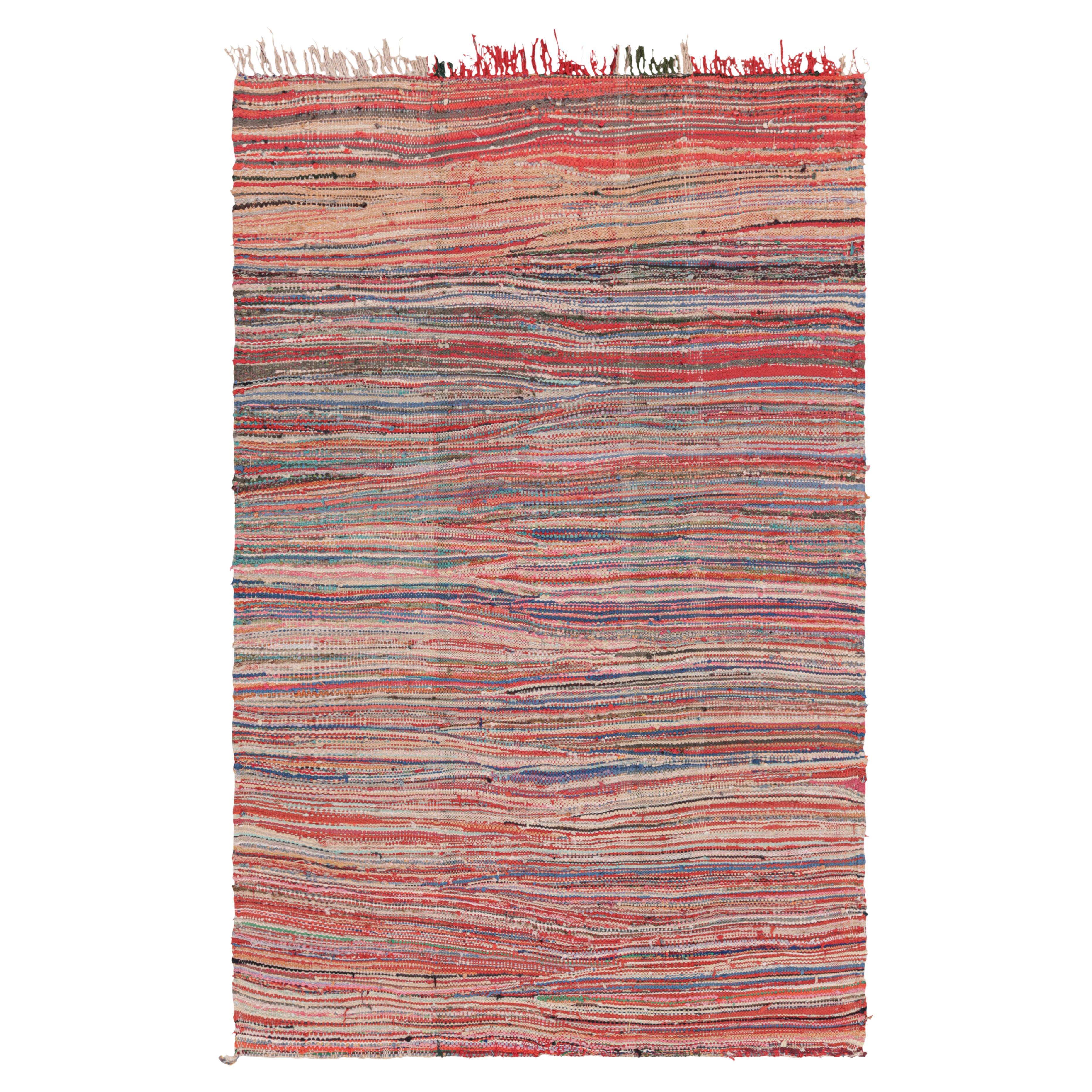 Tapis Kilim marocain vintage à rayures polychromes, de Rug & Kilim