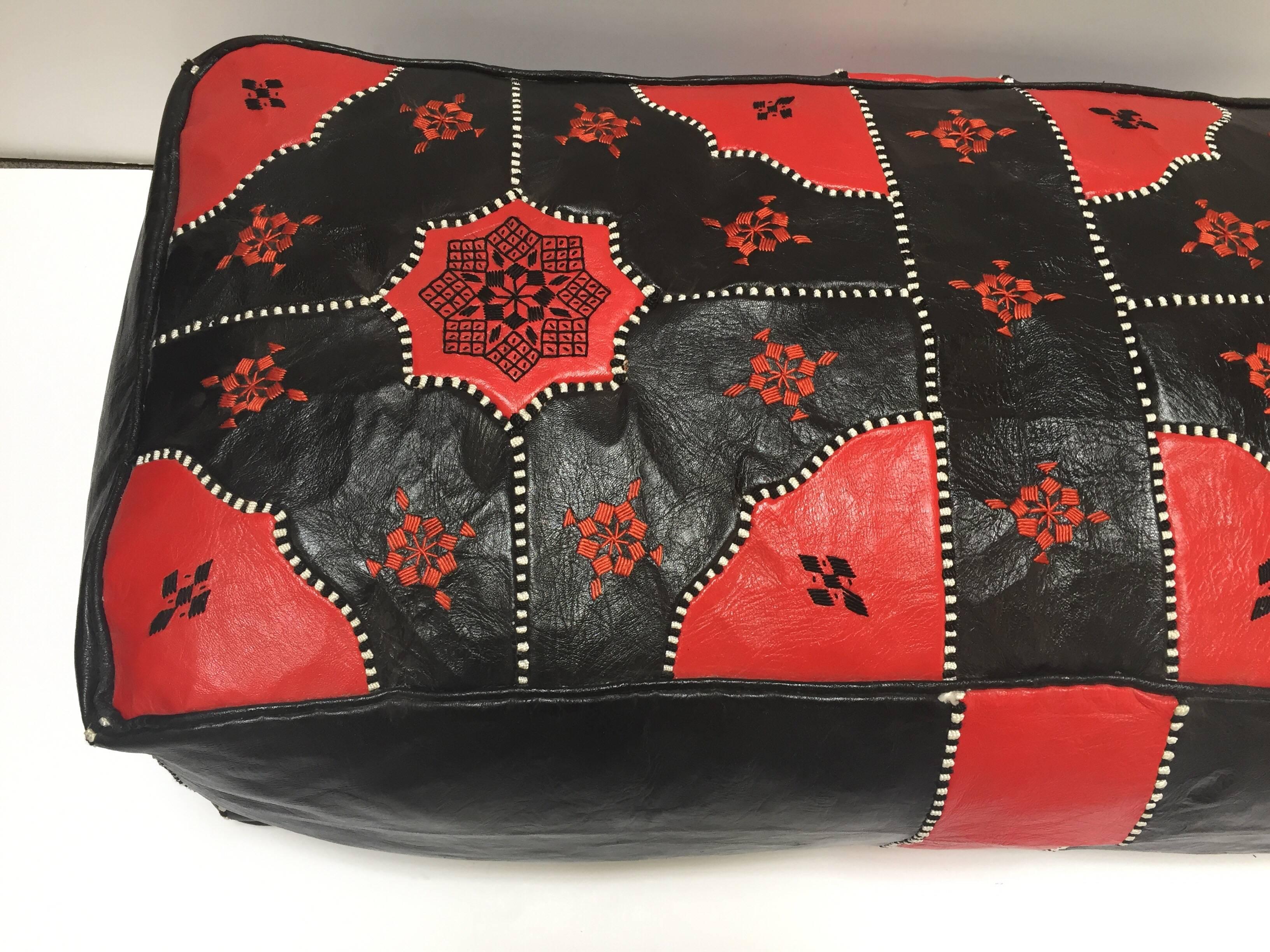 black moroccan pouf