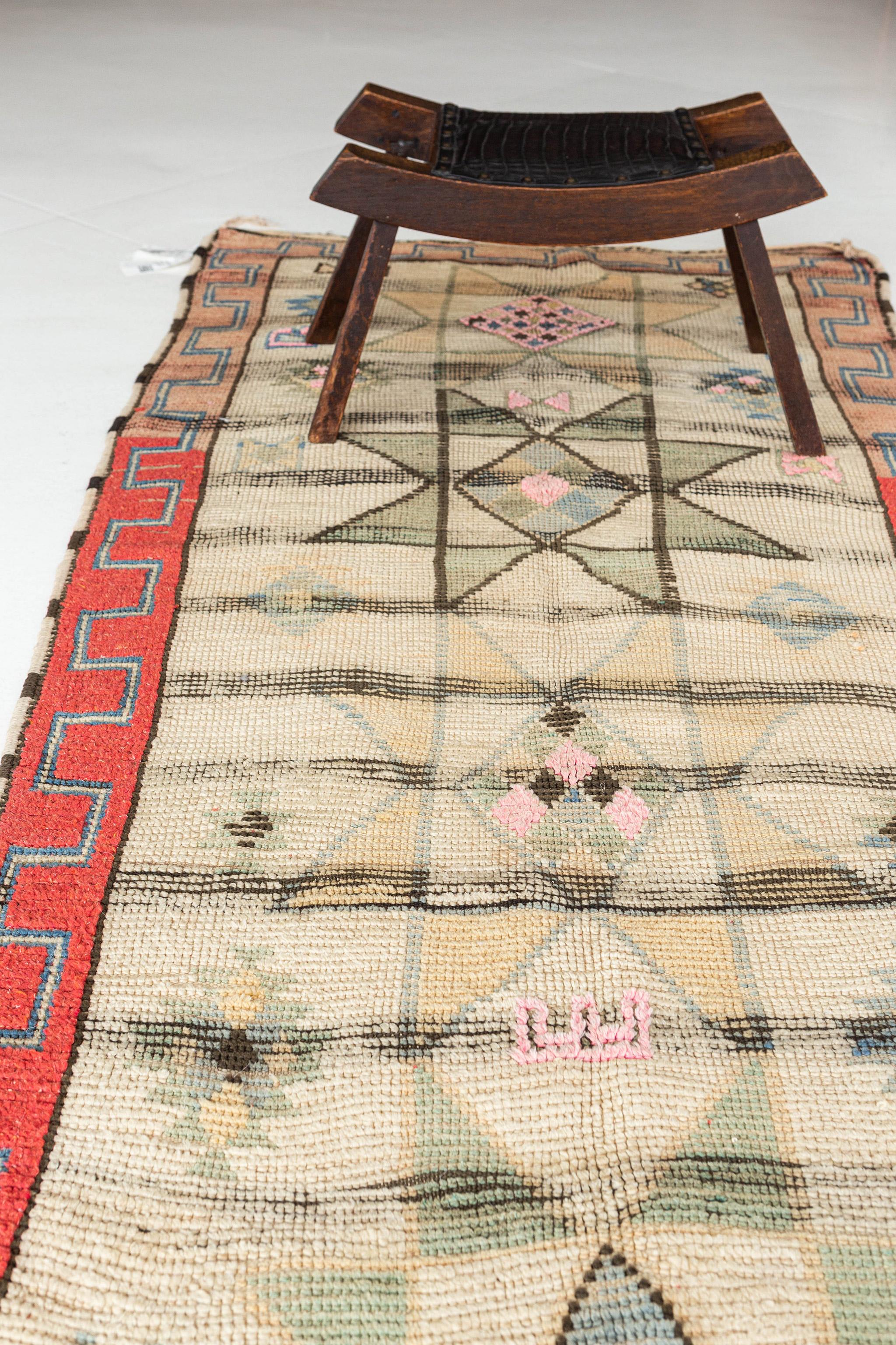 Vintage Moroccan Middle Atlas Tribe Berber Rug In Good Condition For Sale In WEST HOLLYWOOD, CA