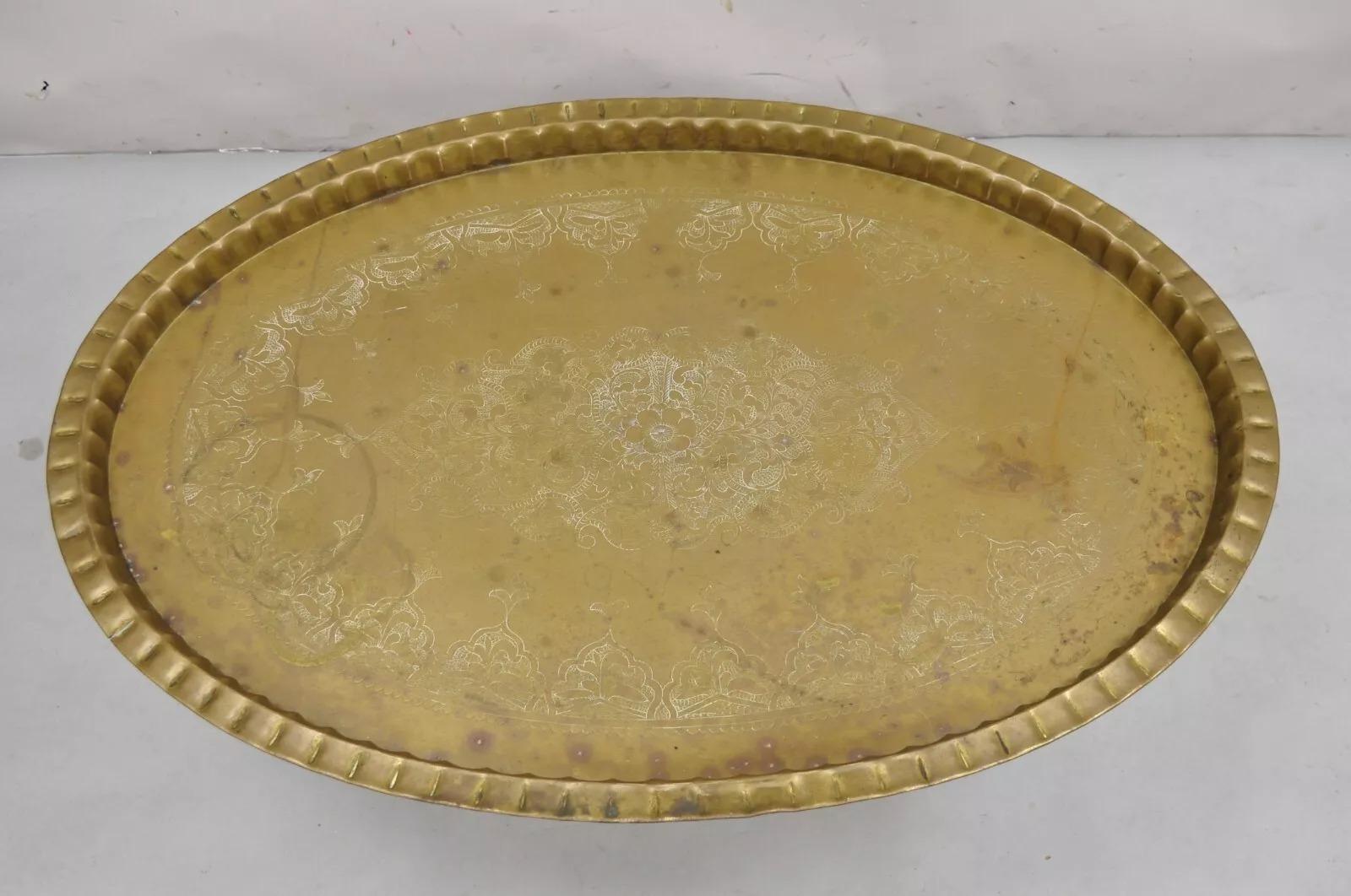 Bandeja vintage marroquí de latón macizo de Oriente Medio, grande, ovalada y grabada de 42