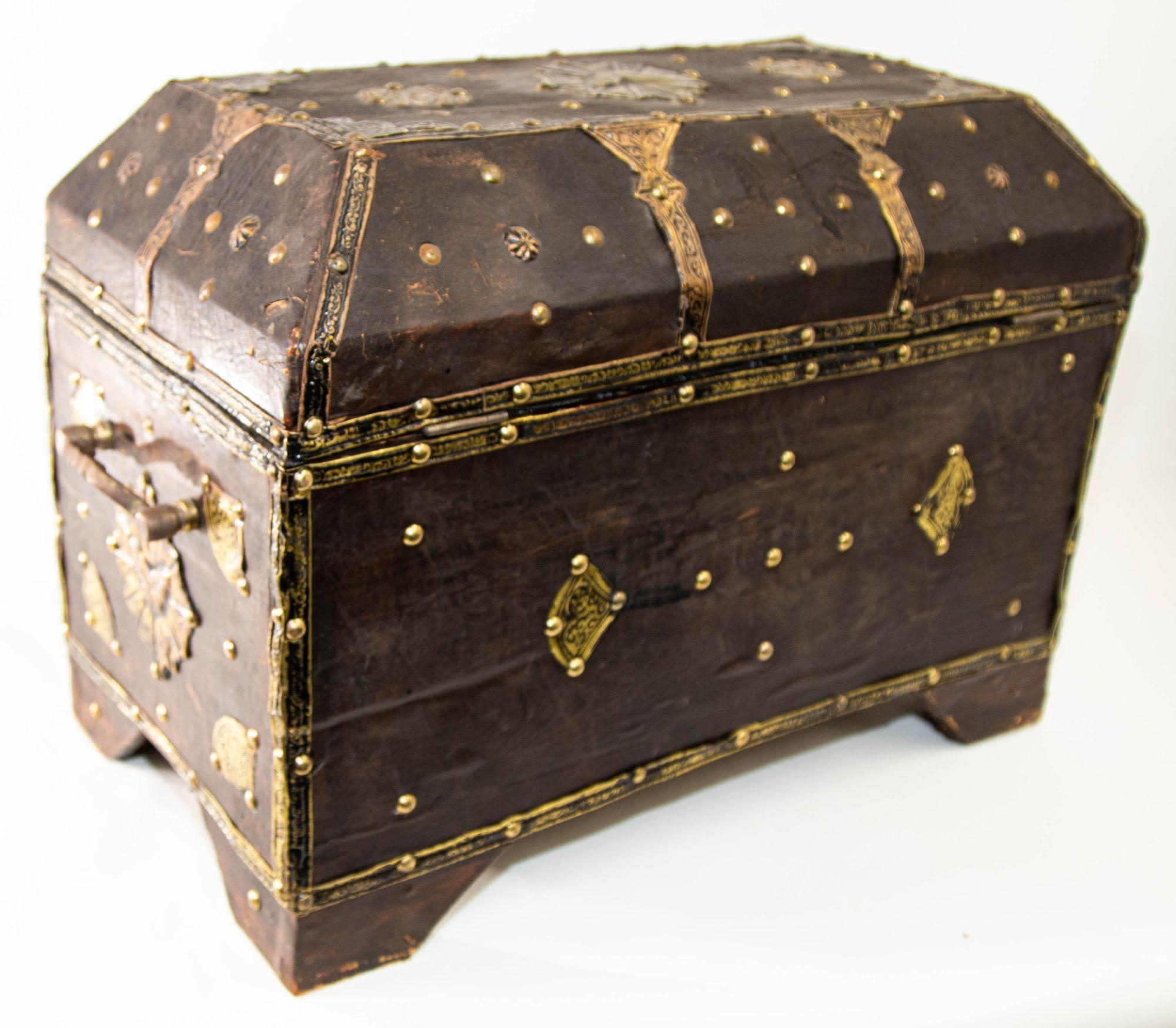 Vintage Moroccan Moorish Leather Clad Large Dowry Trunk For Sale 15