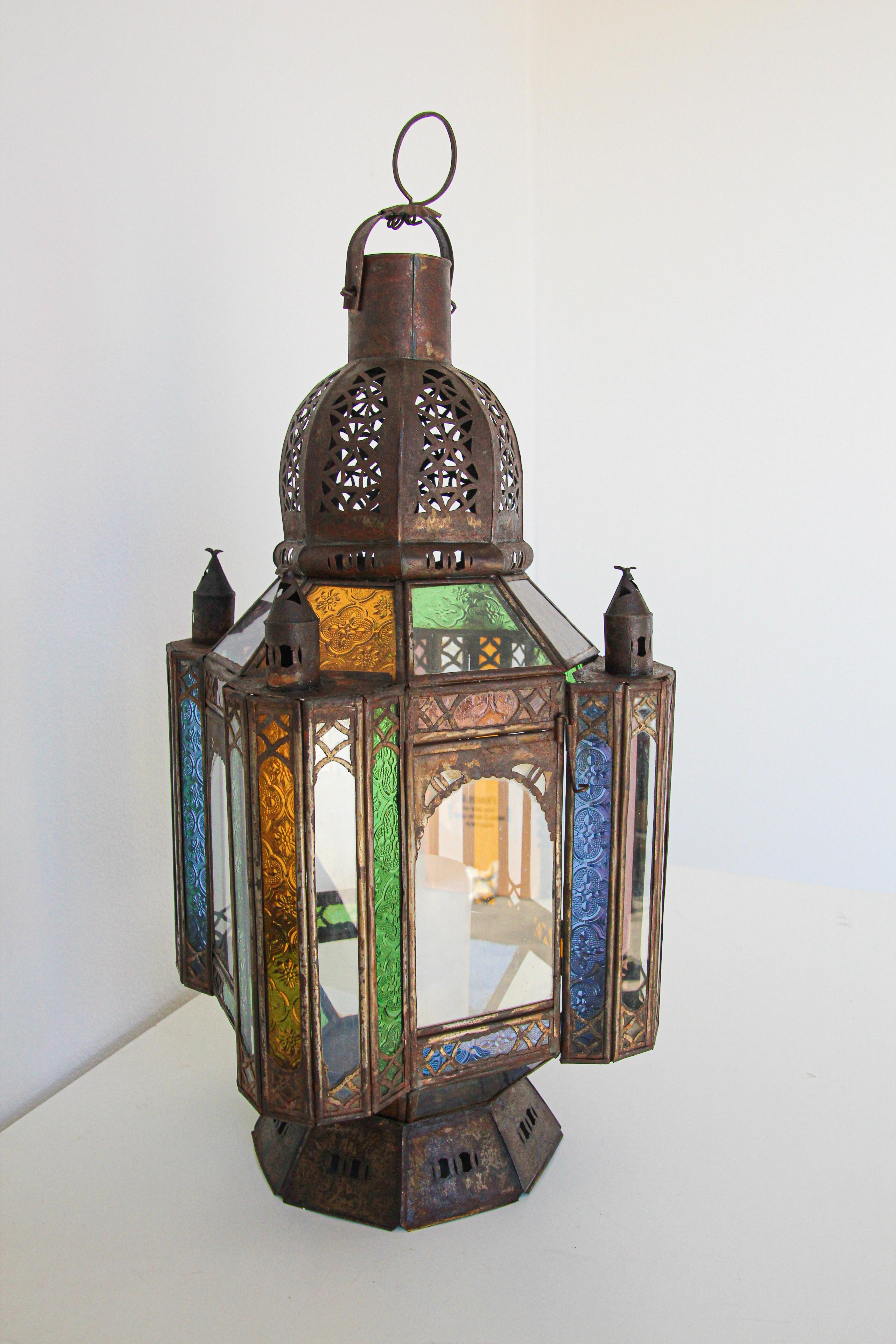 Vintage Moroccan Moorish Metal and Glass Candle Lantern 9