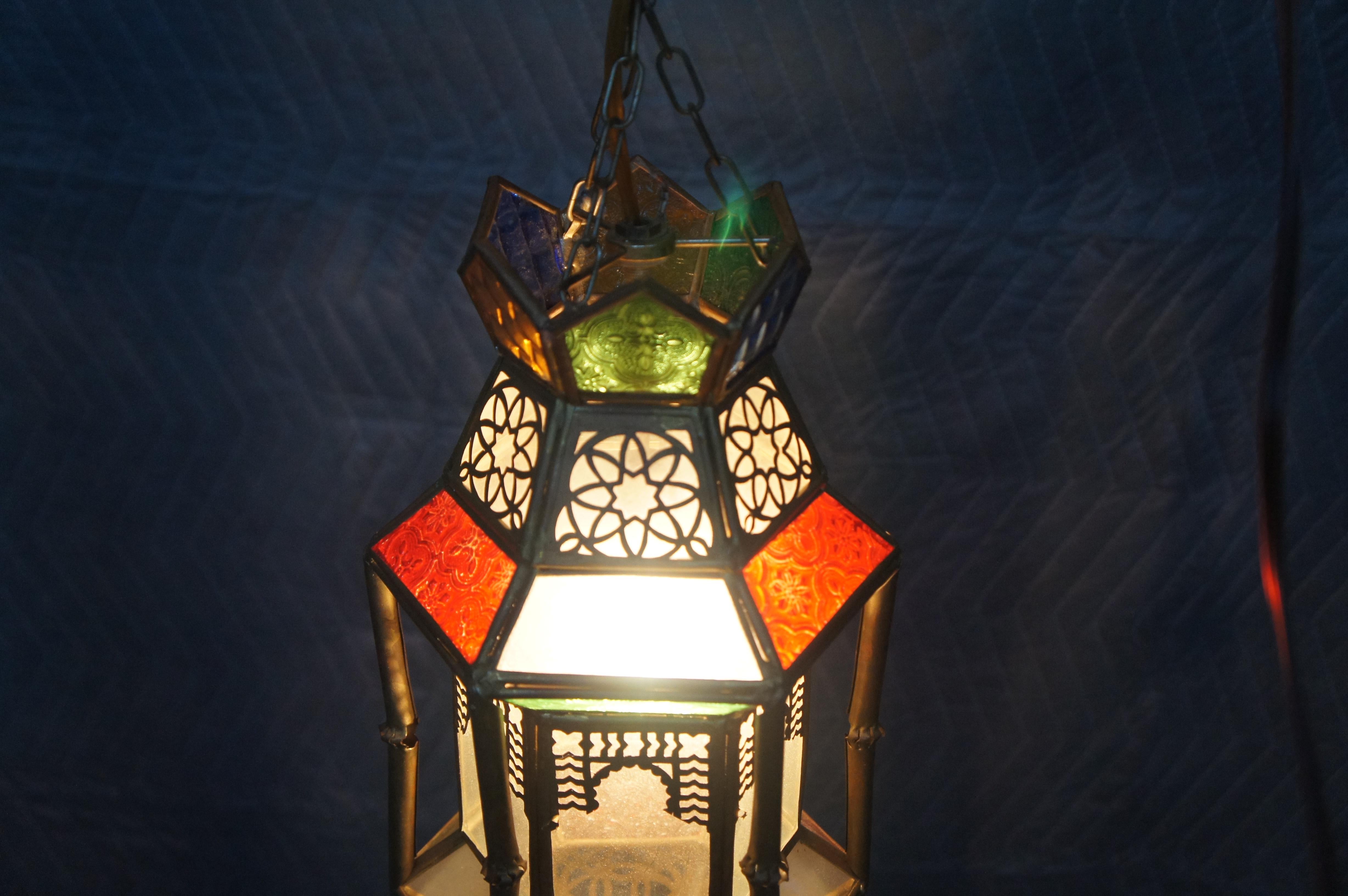 Vintage Marocain Maure Pierce Brass Stained Glass Swag Lamp Lantern Light 17
