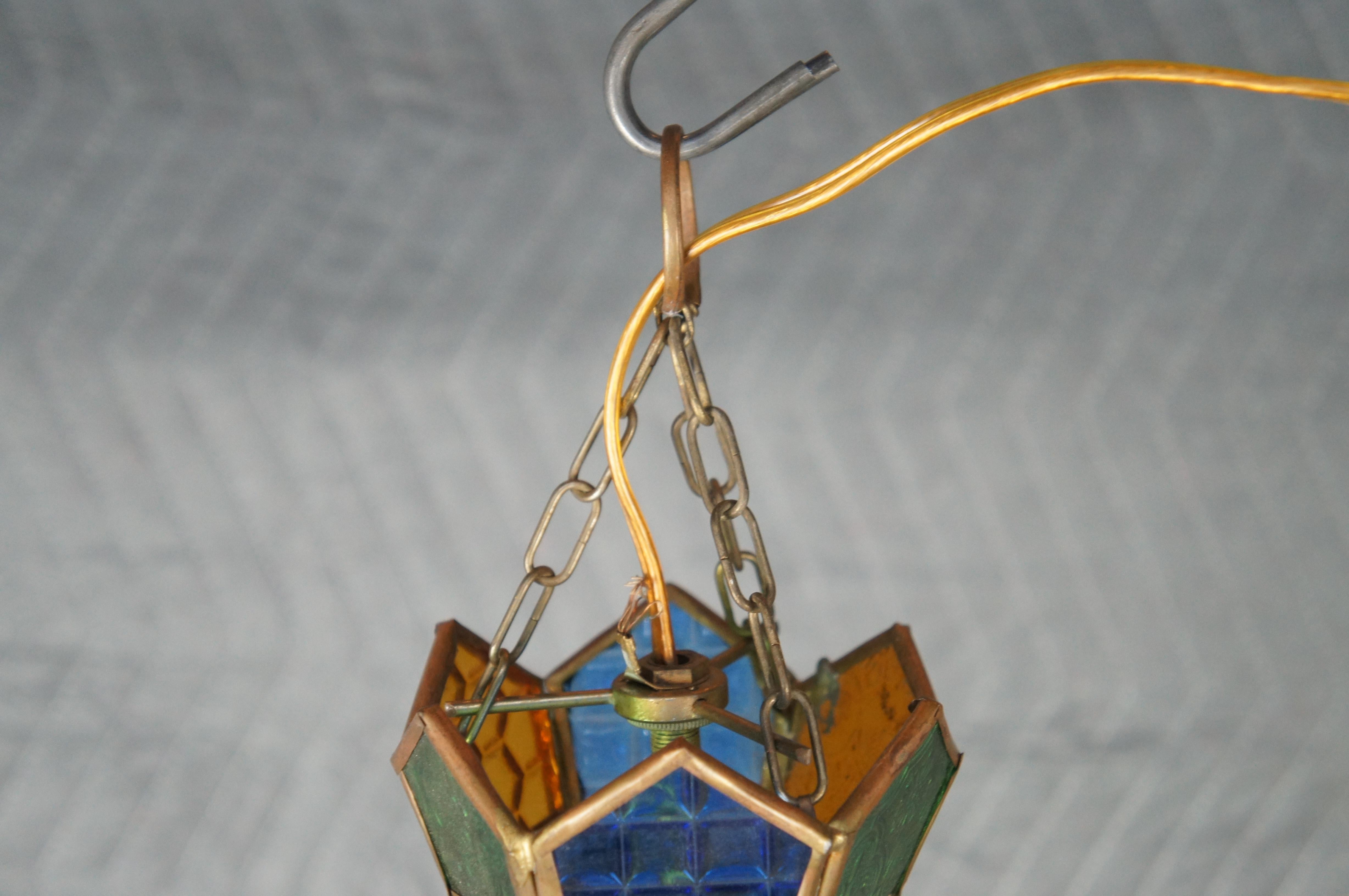 Vintage Marocain Maure Pierce Brass Stained Glass Swag Lamp Lantern Light 17