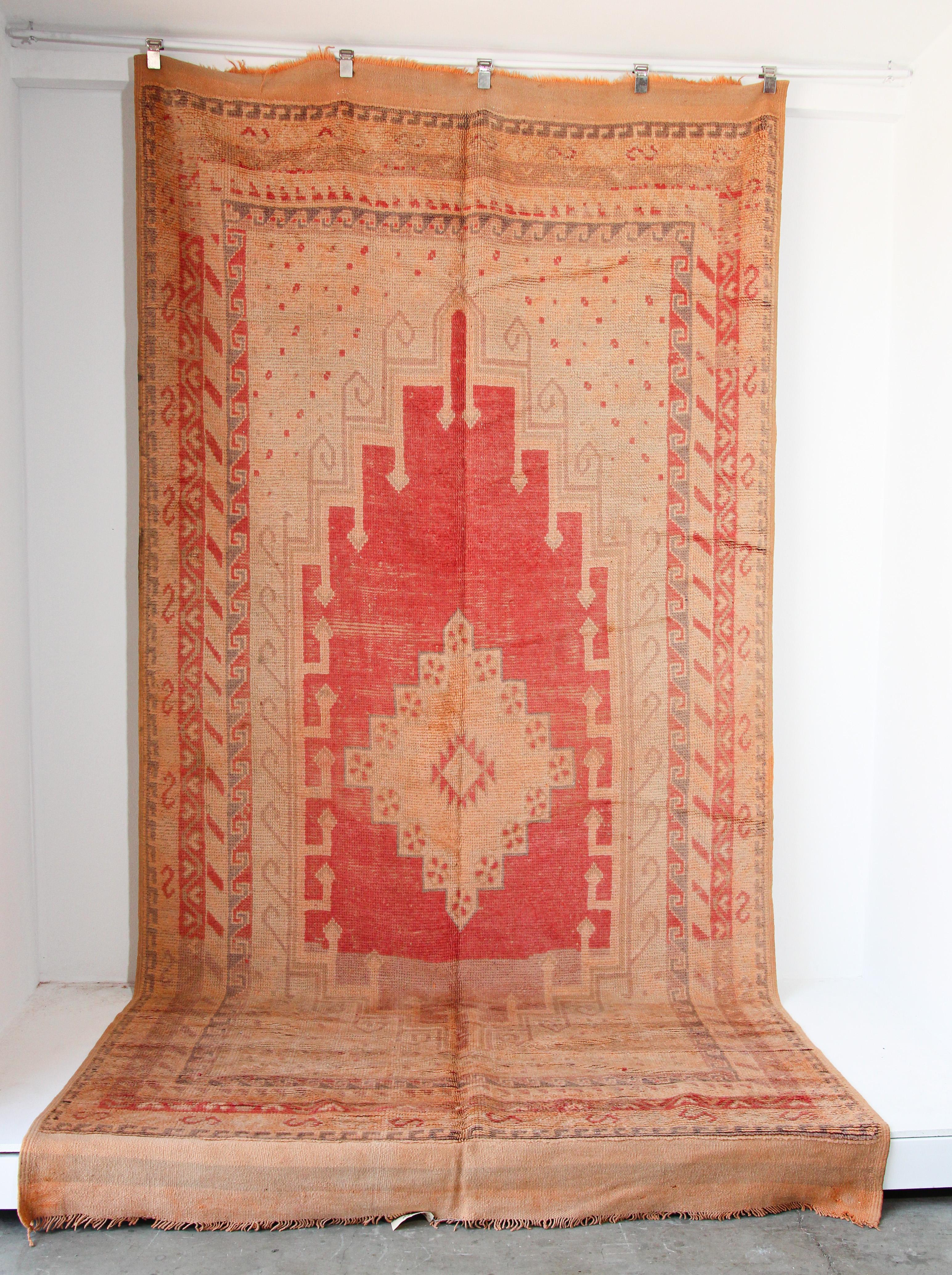 Vintage Moroccan Berber Tribal Rug, circa 1960 For Sale 1